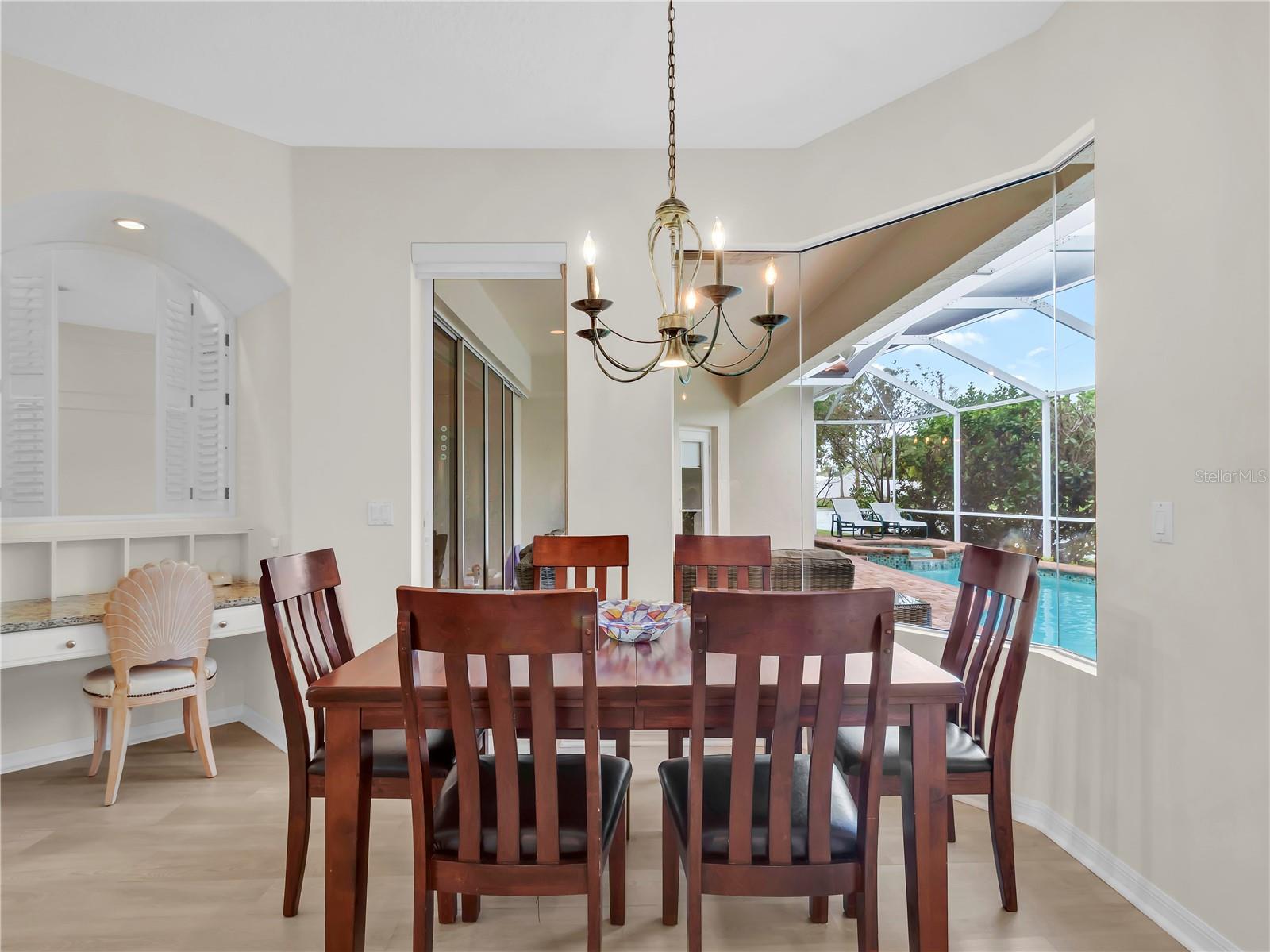 HUNTINGTON POINTE - Residential Lease