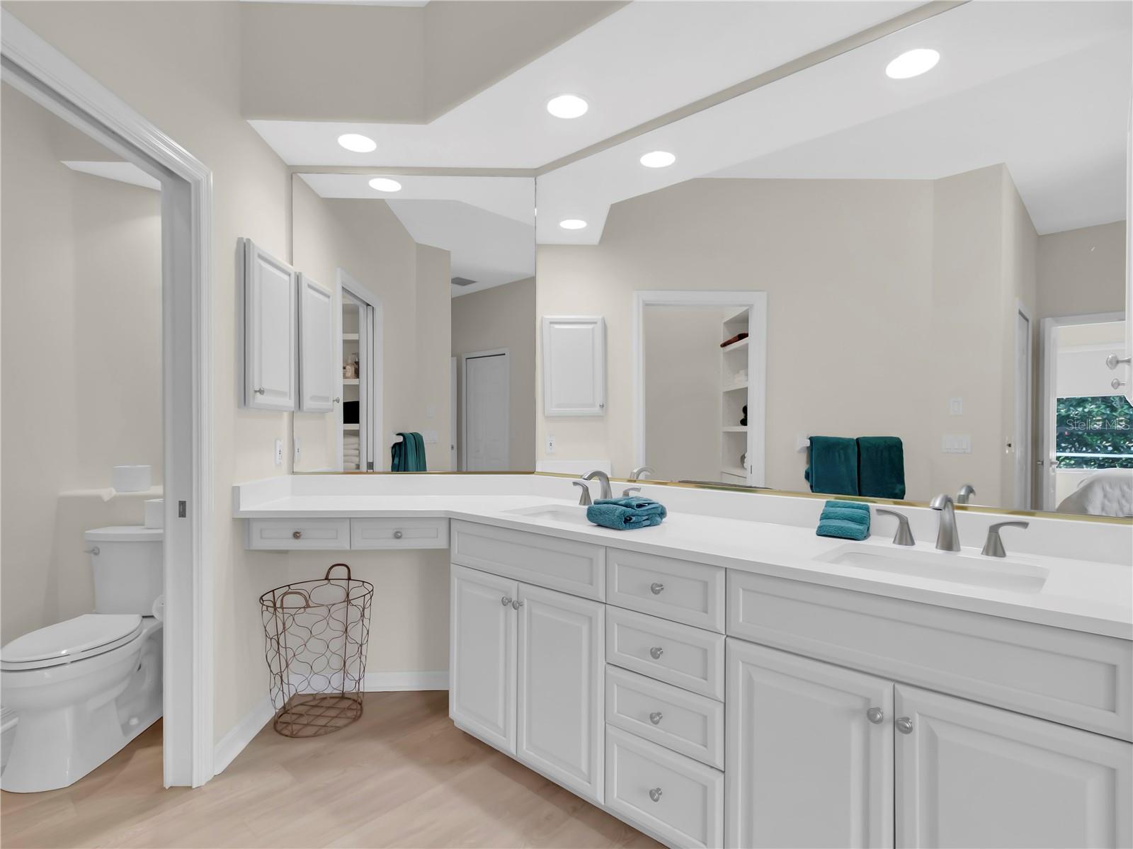 HUNTINGTON POINTE - Residential Lease