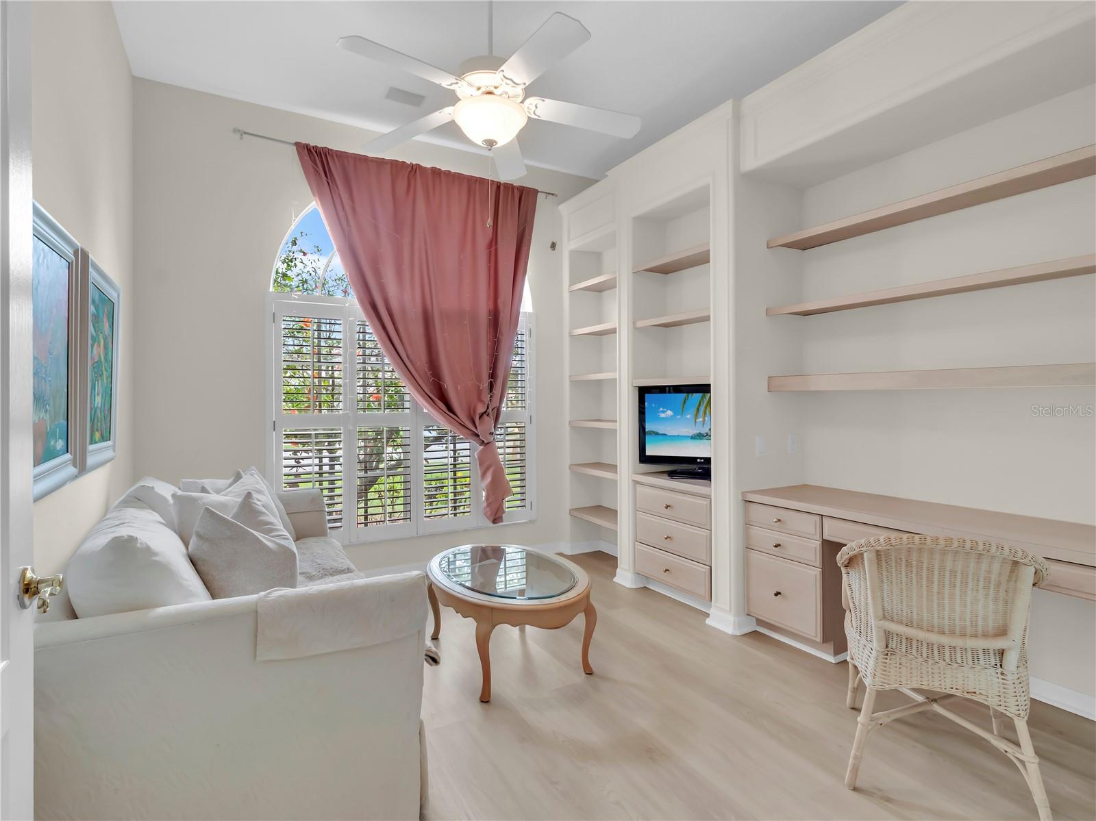 HUNTINGTON POINTE - Residential Lease