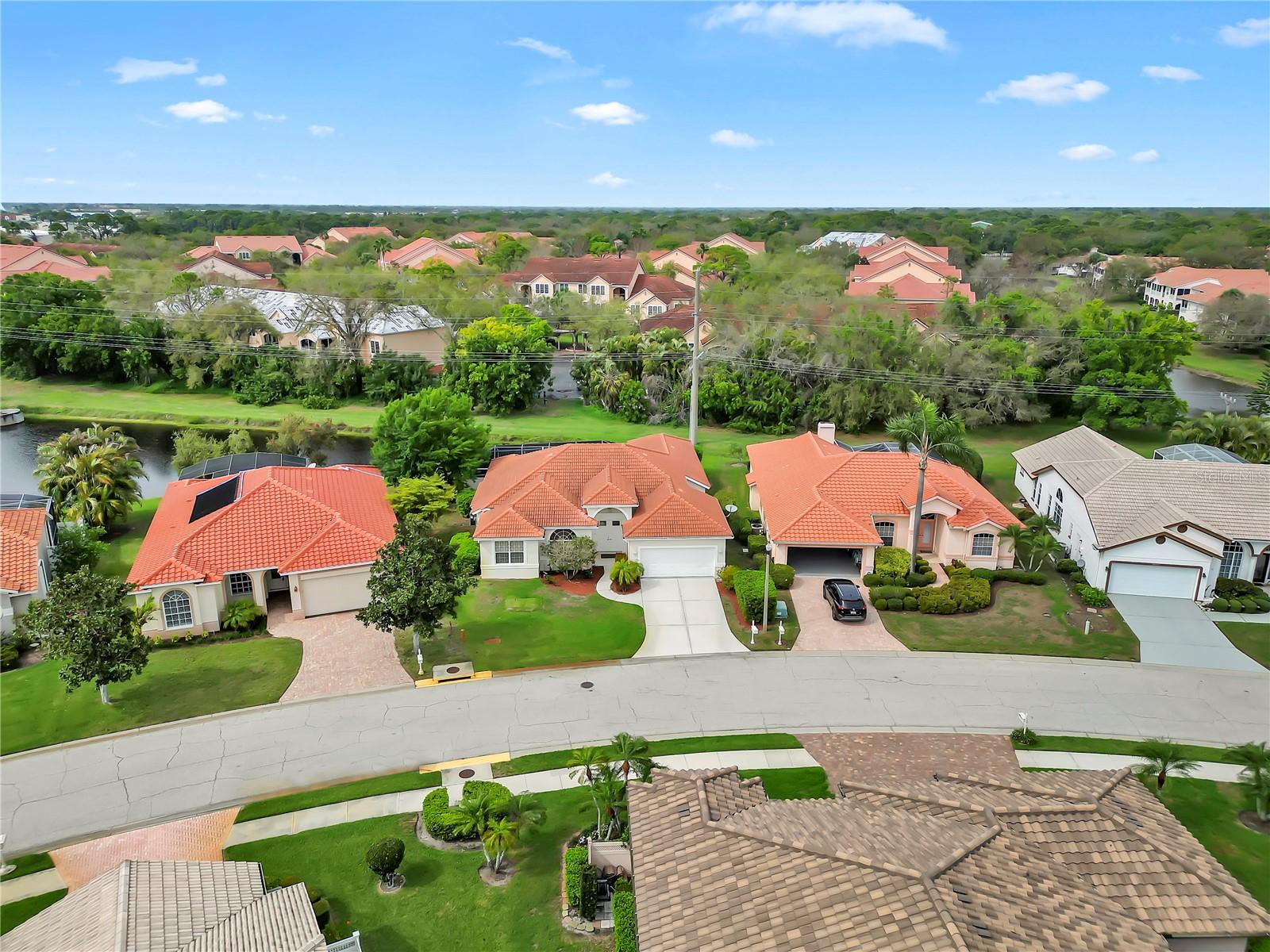 HUNTINGTON POINTE - Residential Lease