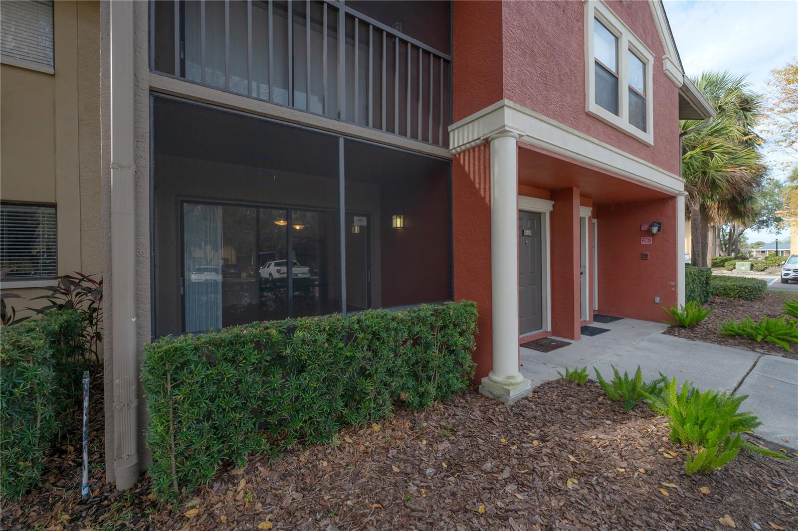 THE GALLERY AT BAYPORT CONDOMI - Residential Lease