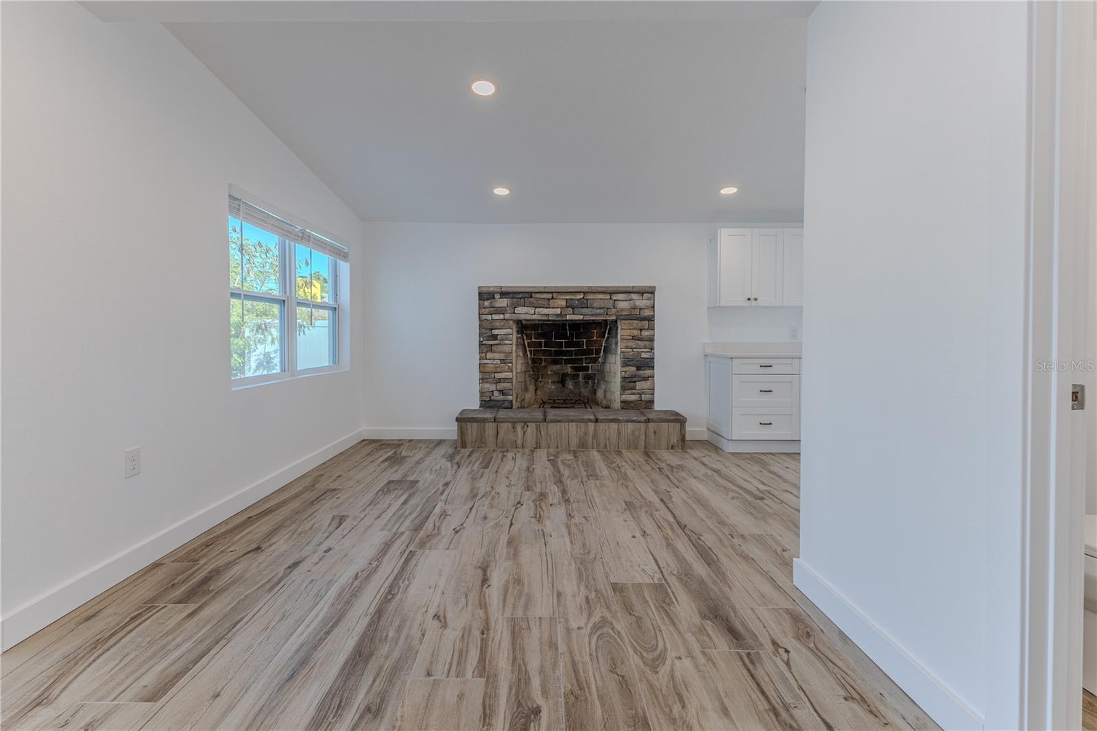 GULF COAST RET - Residential