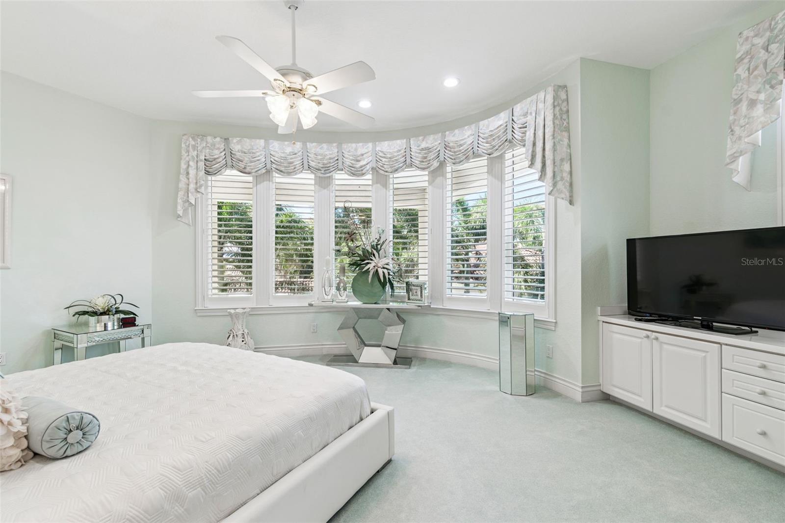 DOLPHIN CAY-PHASE 1 - Residential