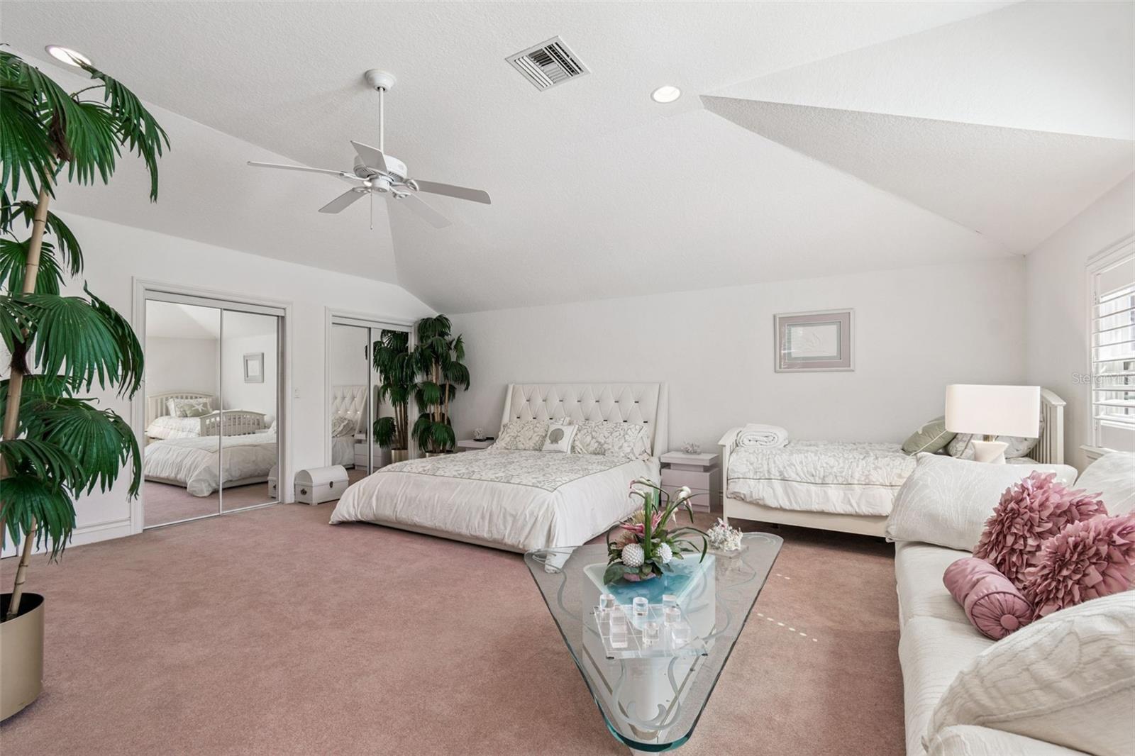DOLPHIN CAY-PHASE 1 - Residential