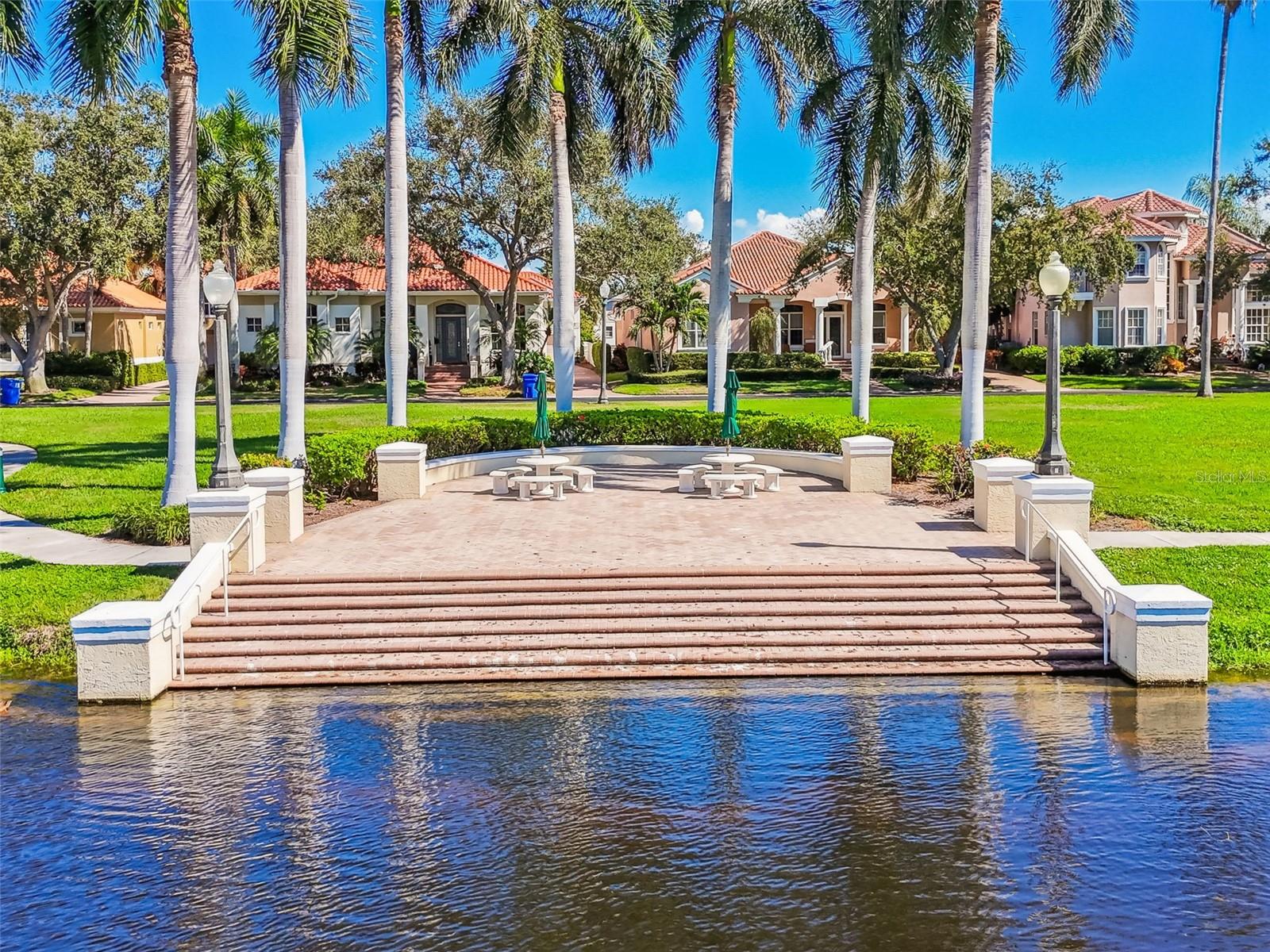 DOLPHIN CAY-PHASE 1 - Residential