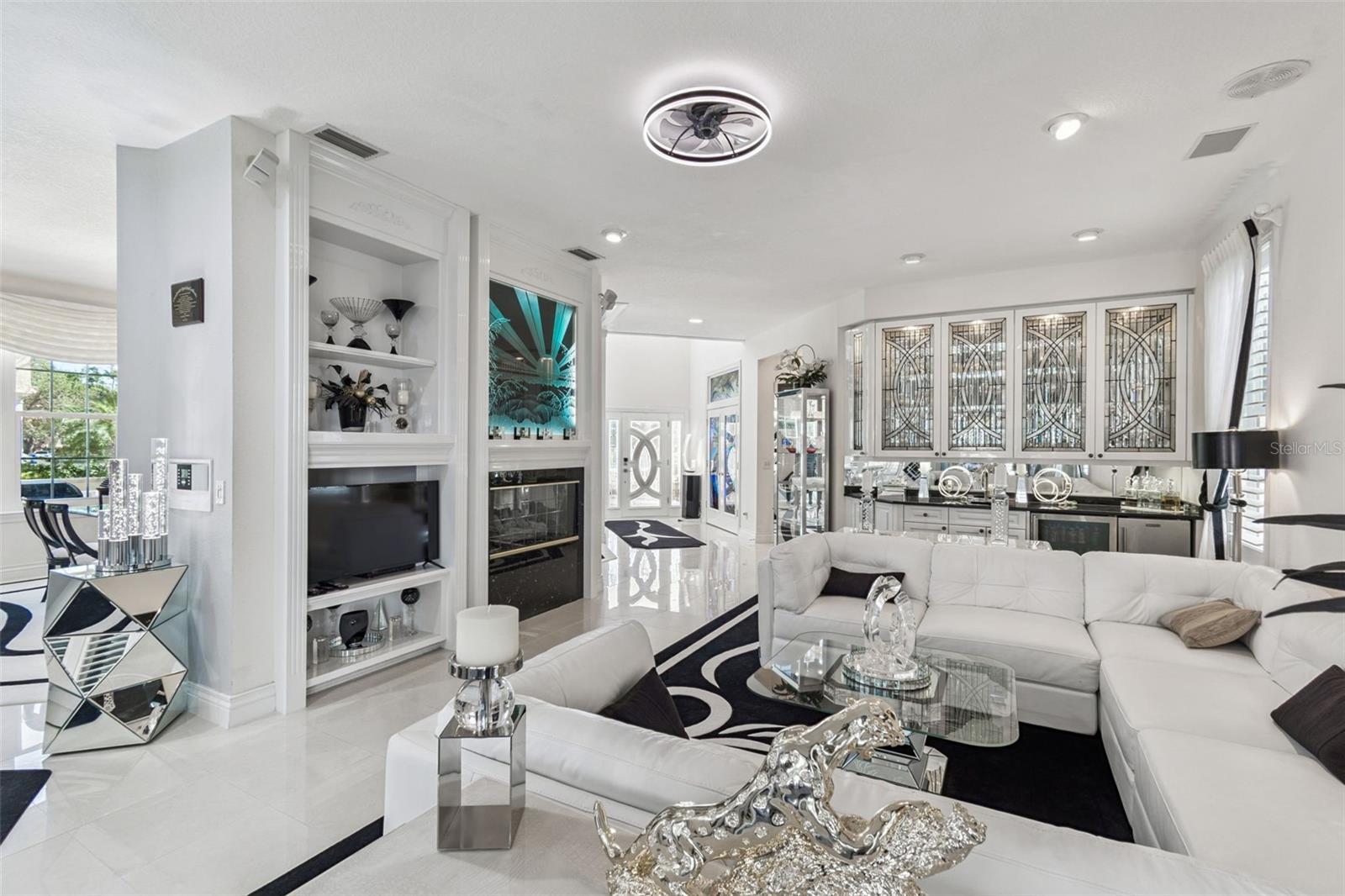 DOLPHIN CAY-PHASE 1 - Residential