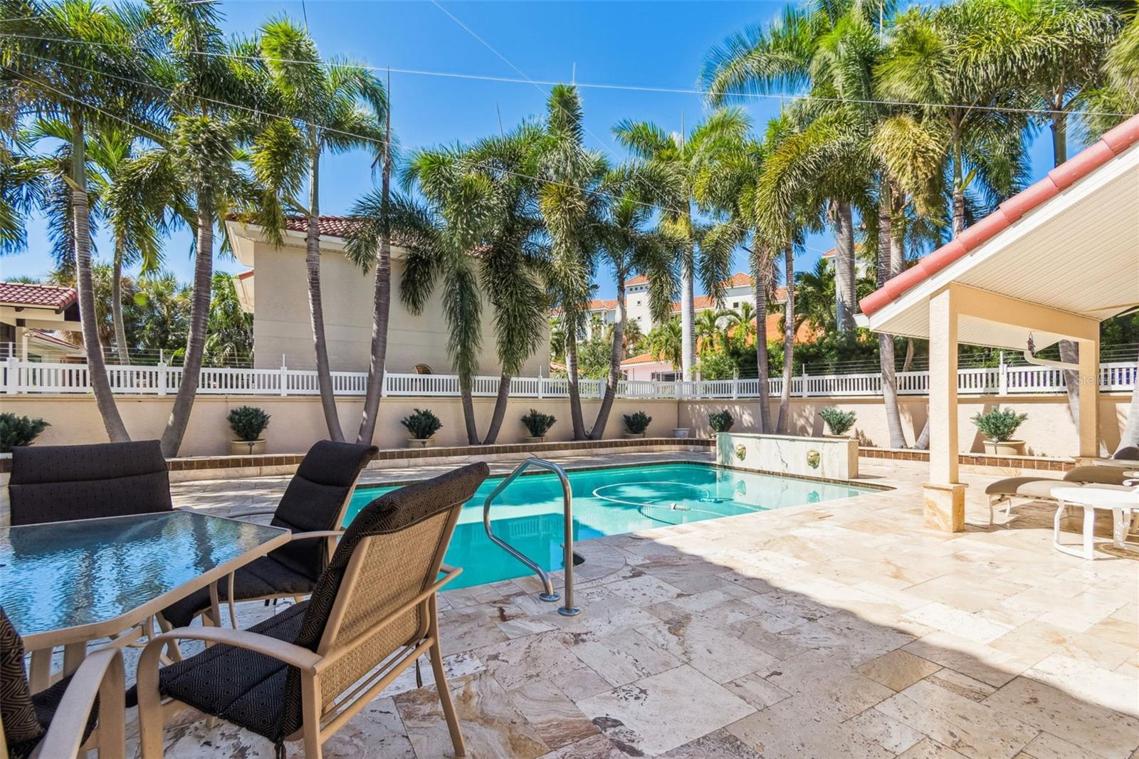DOLPHIN CAY-PHASE 1 - Residential