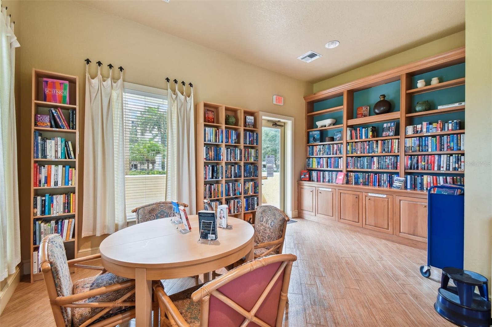 DOLPHIN CAY-PHASE 1 - Residential