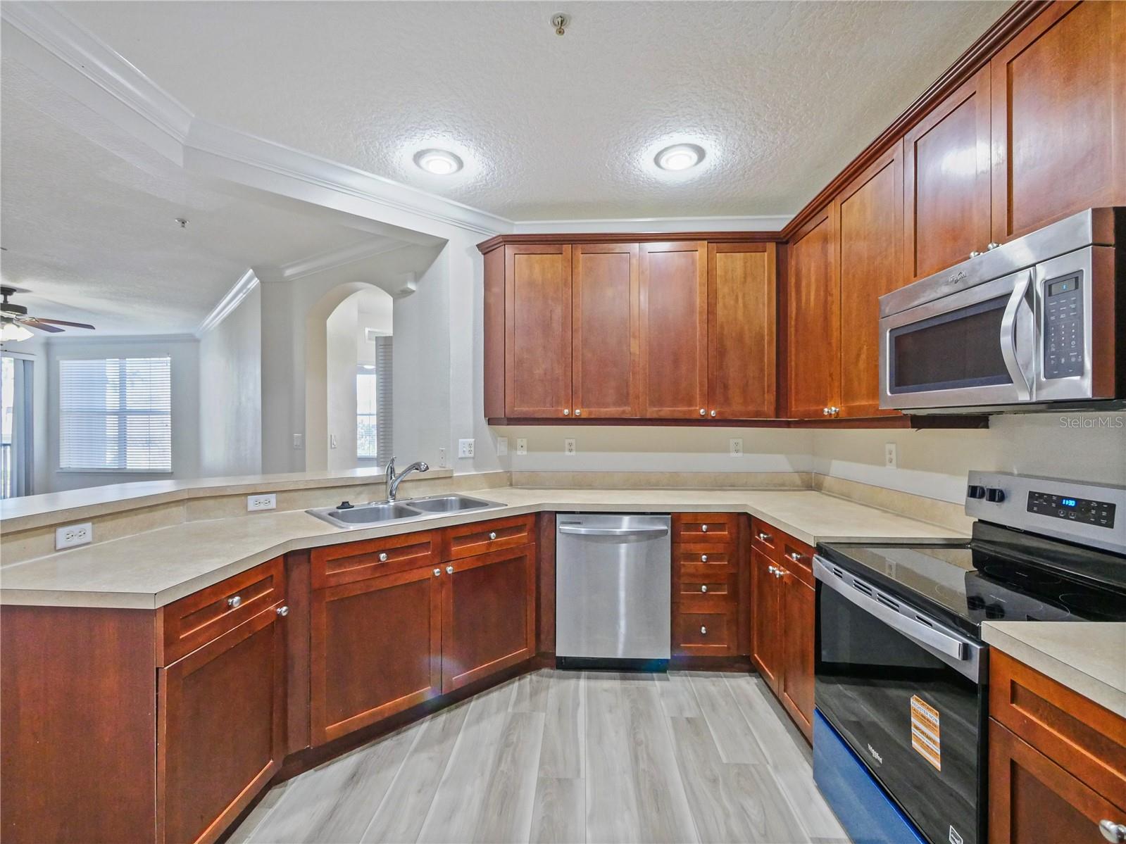 LAKESIDE/LKS/WINDERMERE - Residential