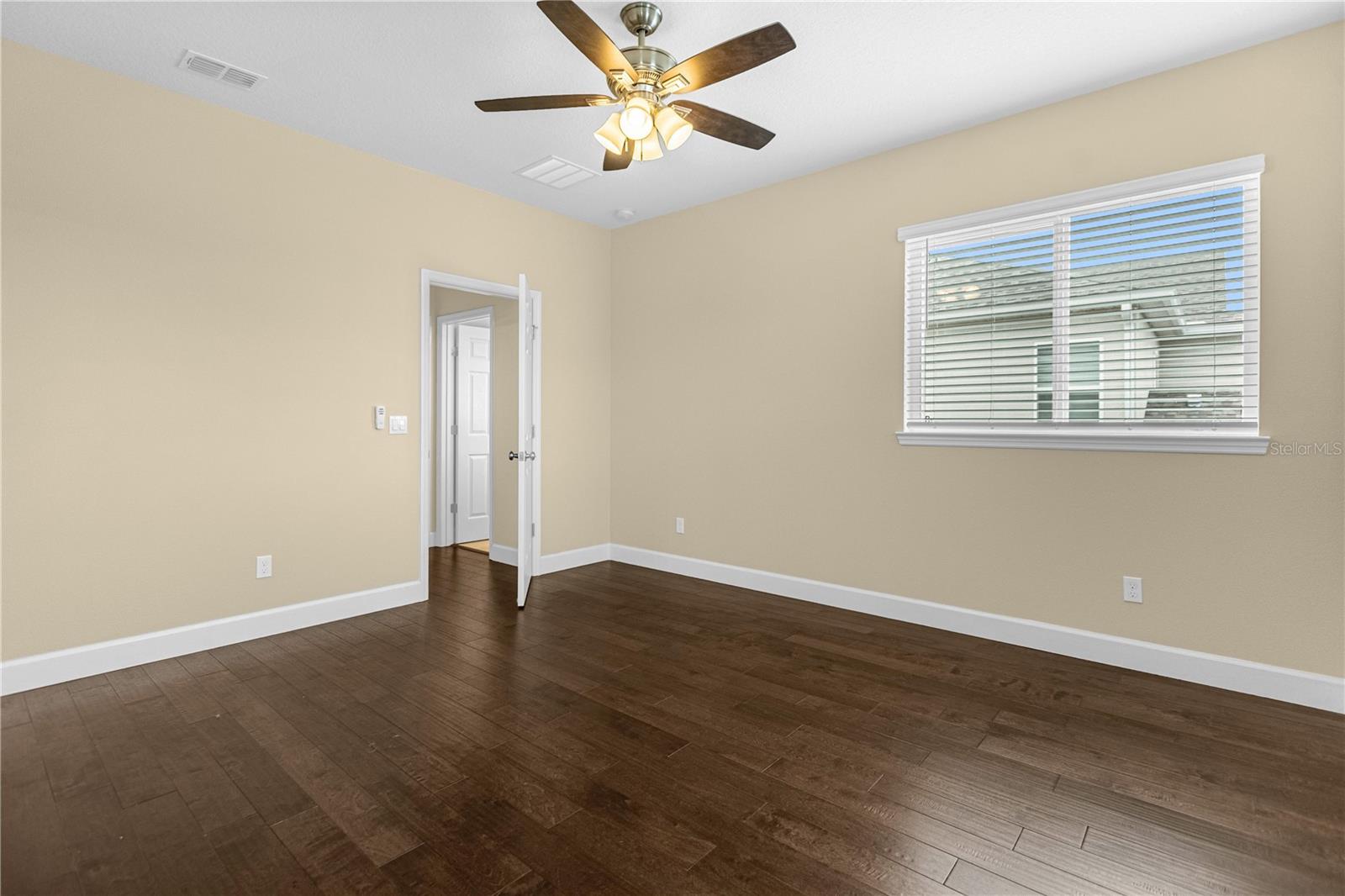 LAKEVIEW PRESERVE - Residential