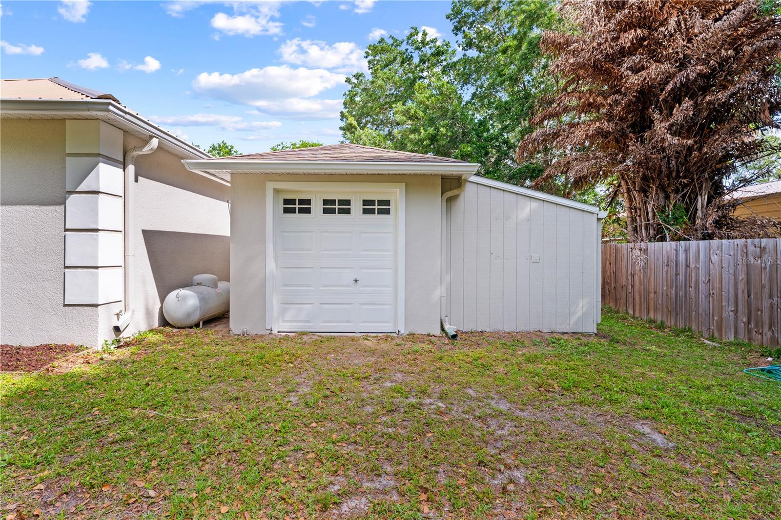 TUCKER ESTATES - Residential