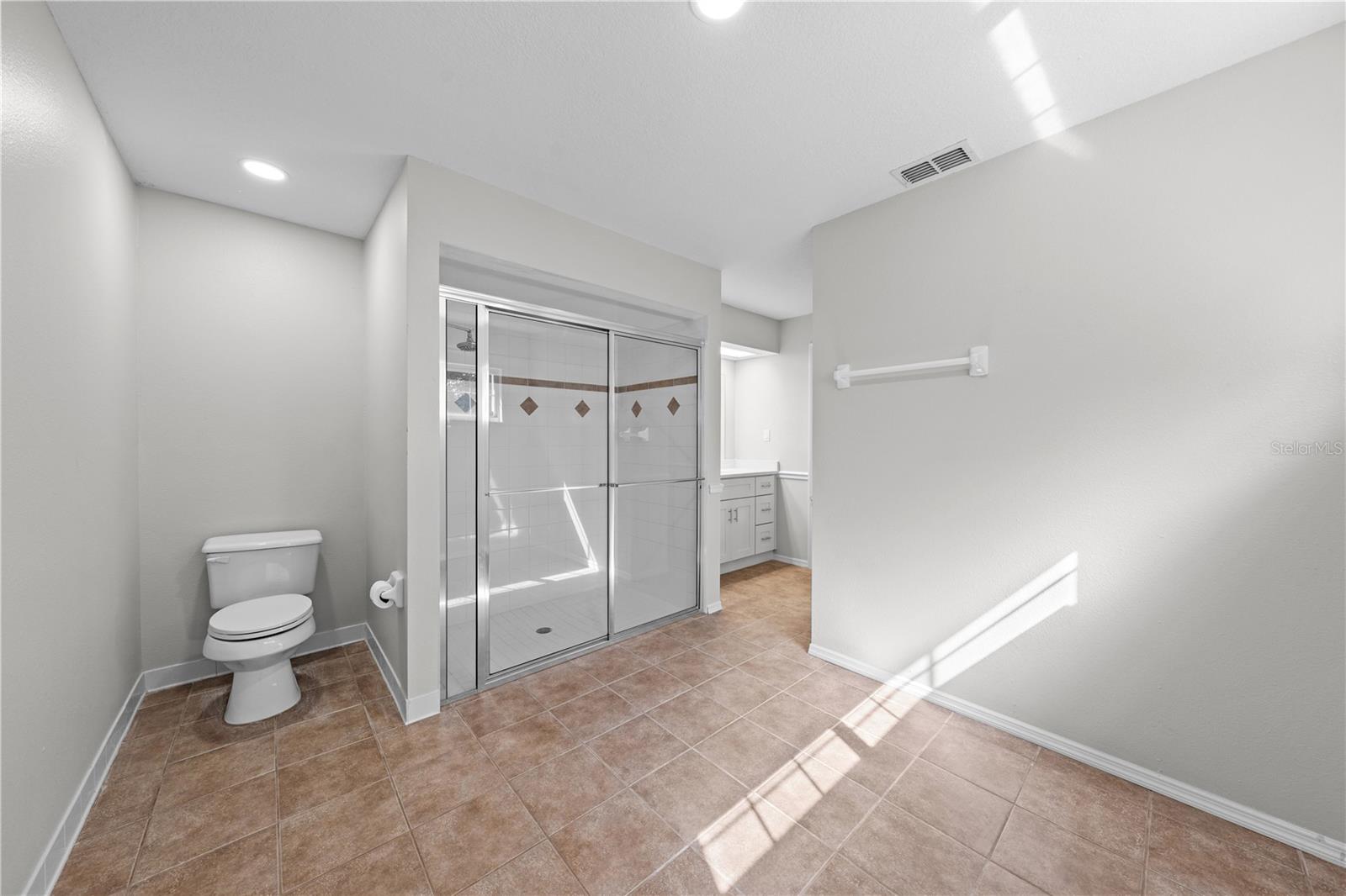 TUCKER ESTATES - Residential