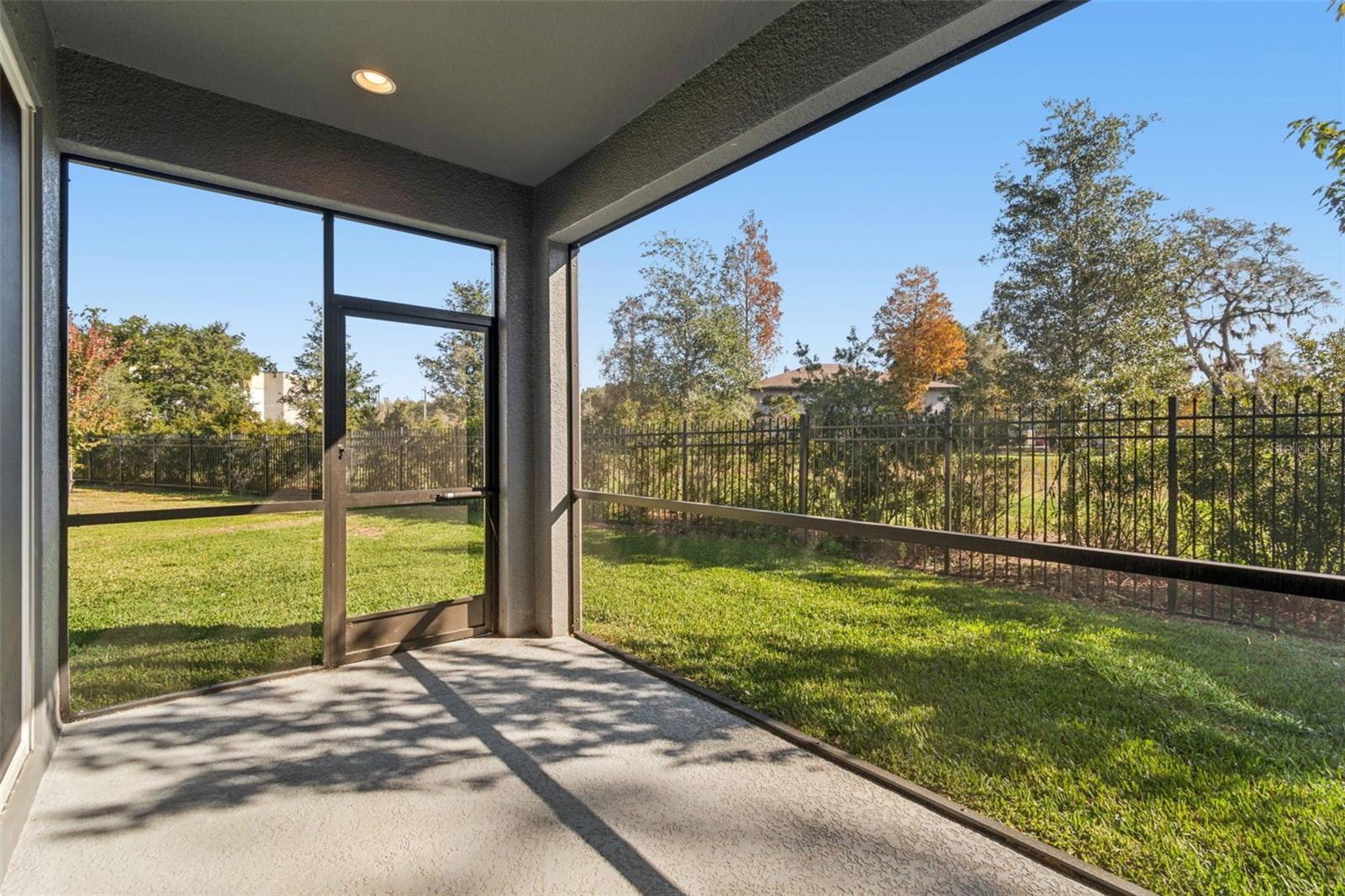 VILLAS DEL LAGO PH 2 - Residential