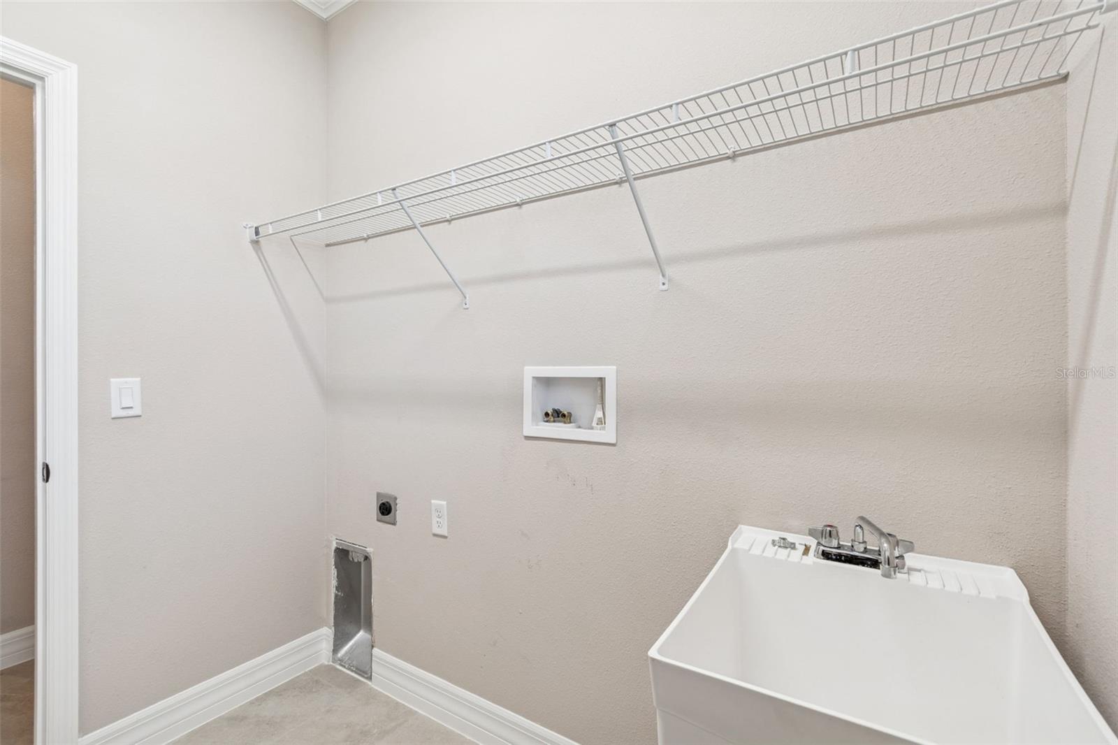 VILLAS DEL LAGO PH 2 - Residential