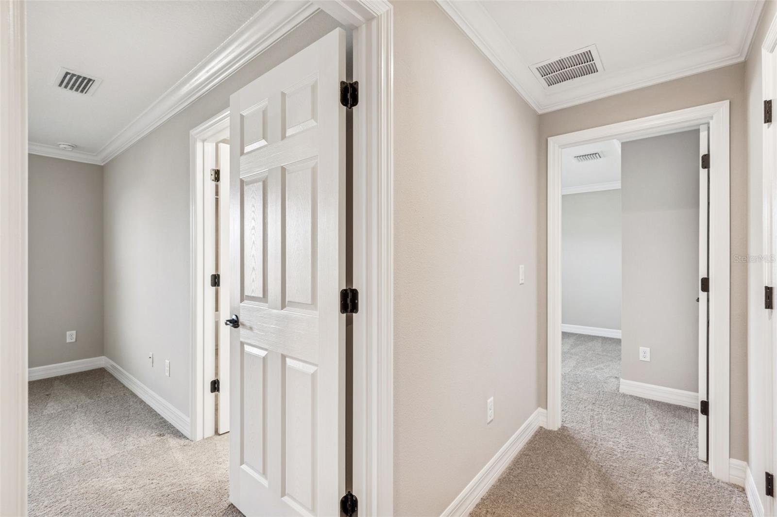 VILLAS DEL LAGO PH 2 - Residential