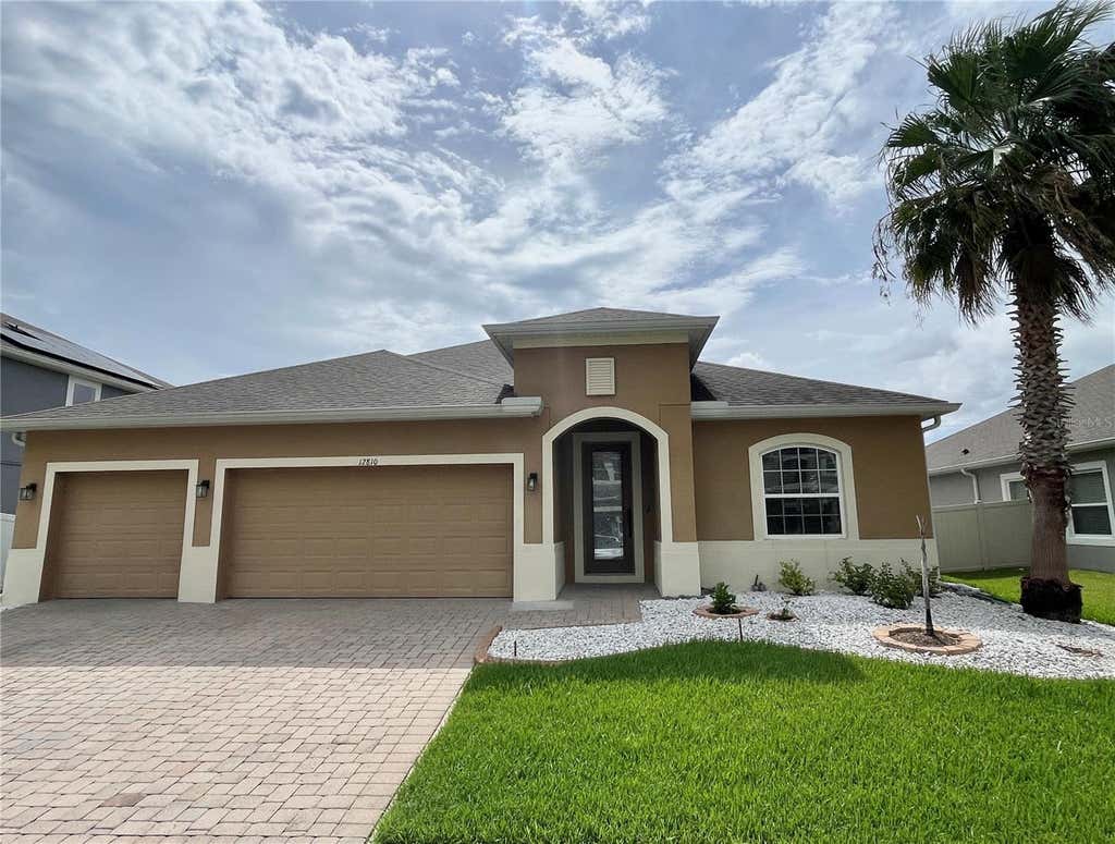 Photo of 12810 Boggy View Dr, Orlando, FL 32824 (MLS # O6430056)