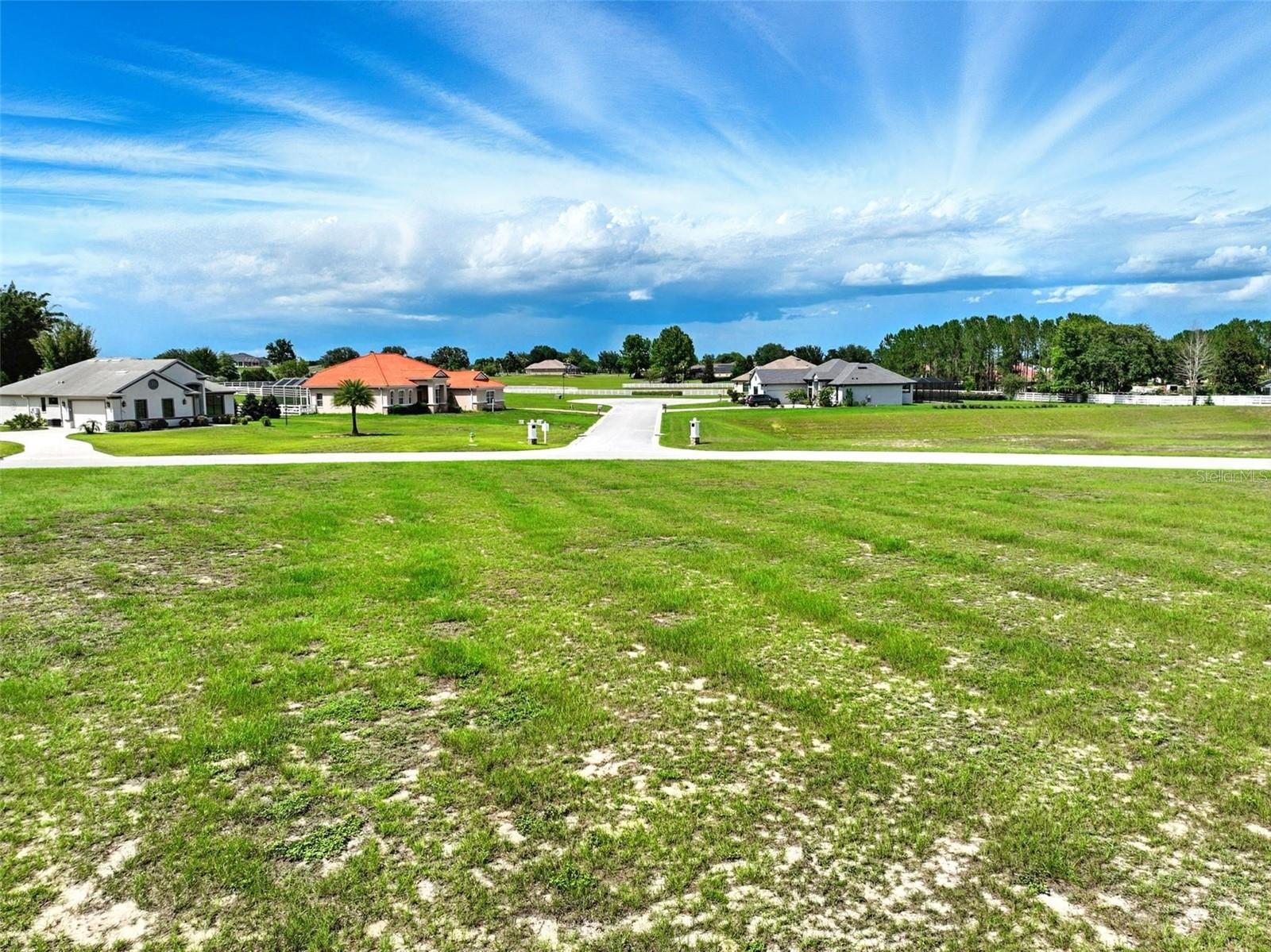 BELMONT HILLS UNTI 01 - Land