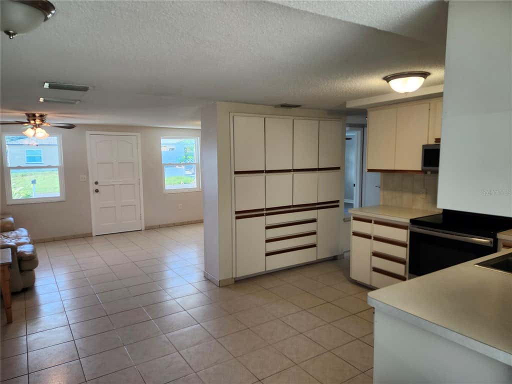 Photo of 6144 Sapphire Drive, New Port Richey, FL 34653 (MLS # R4911841)