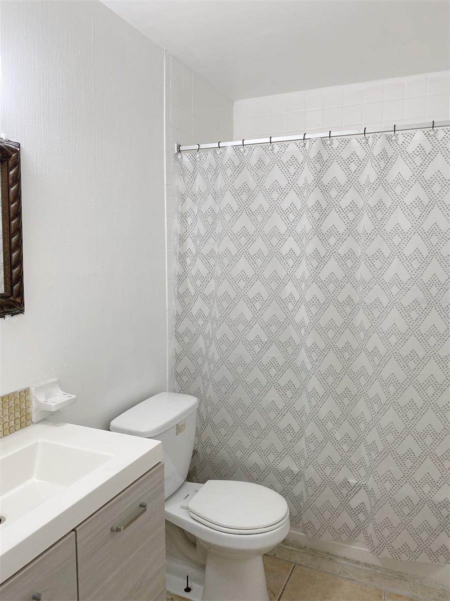 ACQUA AT DAYTONA BEACH CONDO - Residential Lease