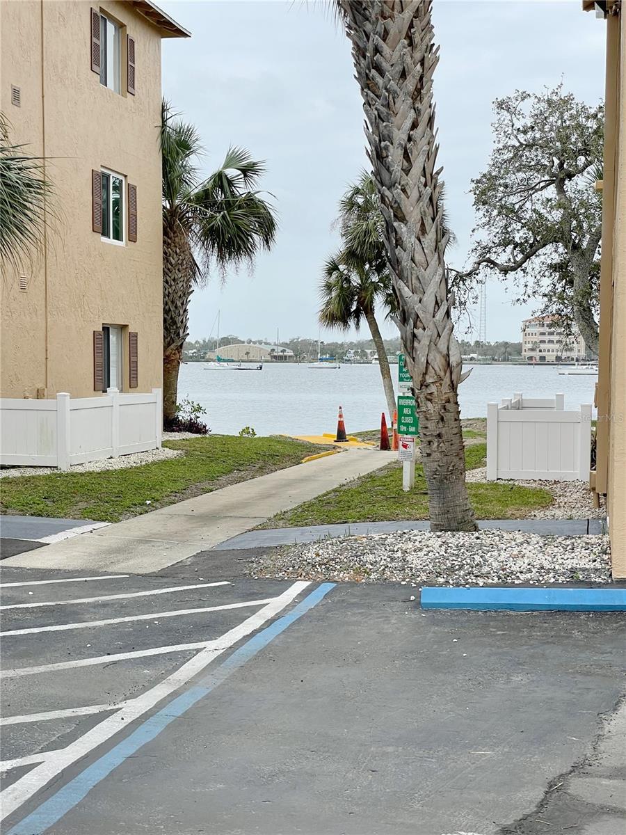 411 N HALIFAX AVENUE 200