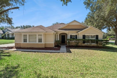 2225 REEFVIEW LOOP APOPKA FL 32712