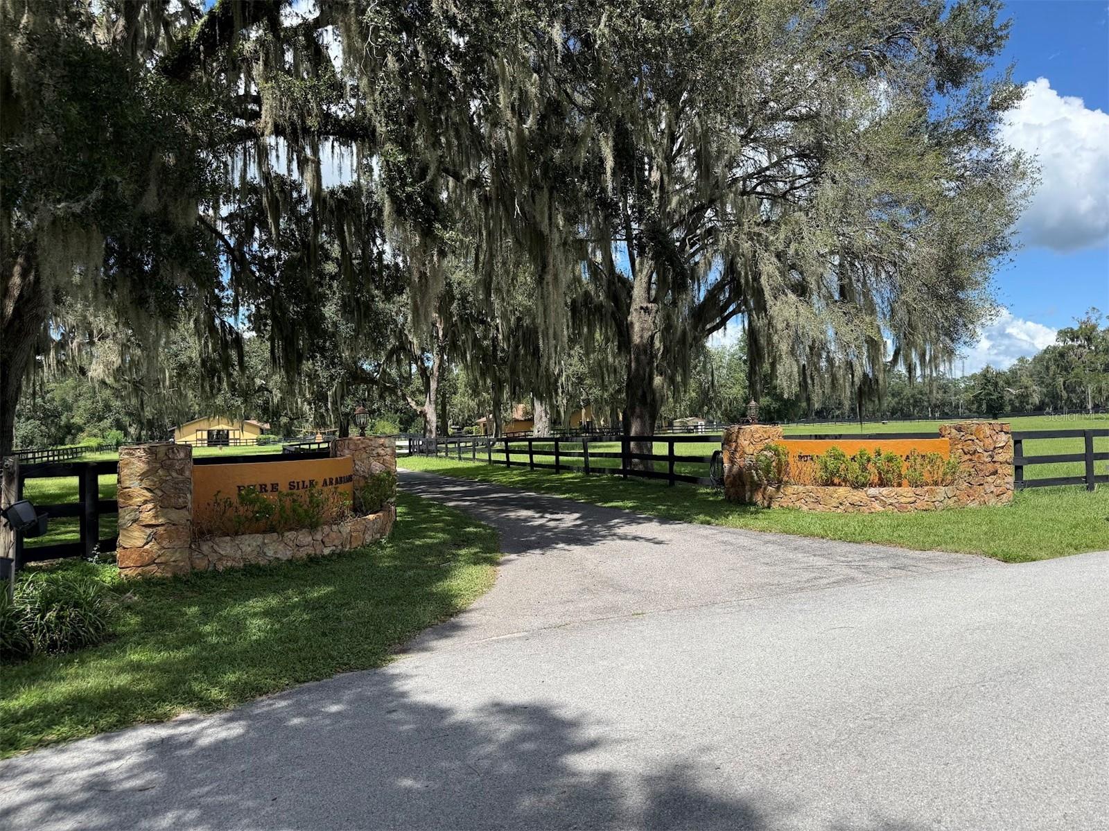 8550 NW 136TH AVENUE ROAD