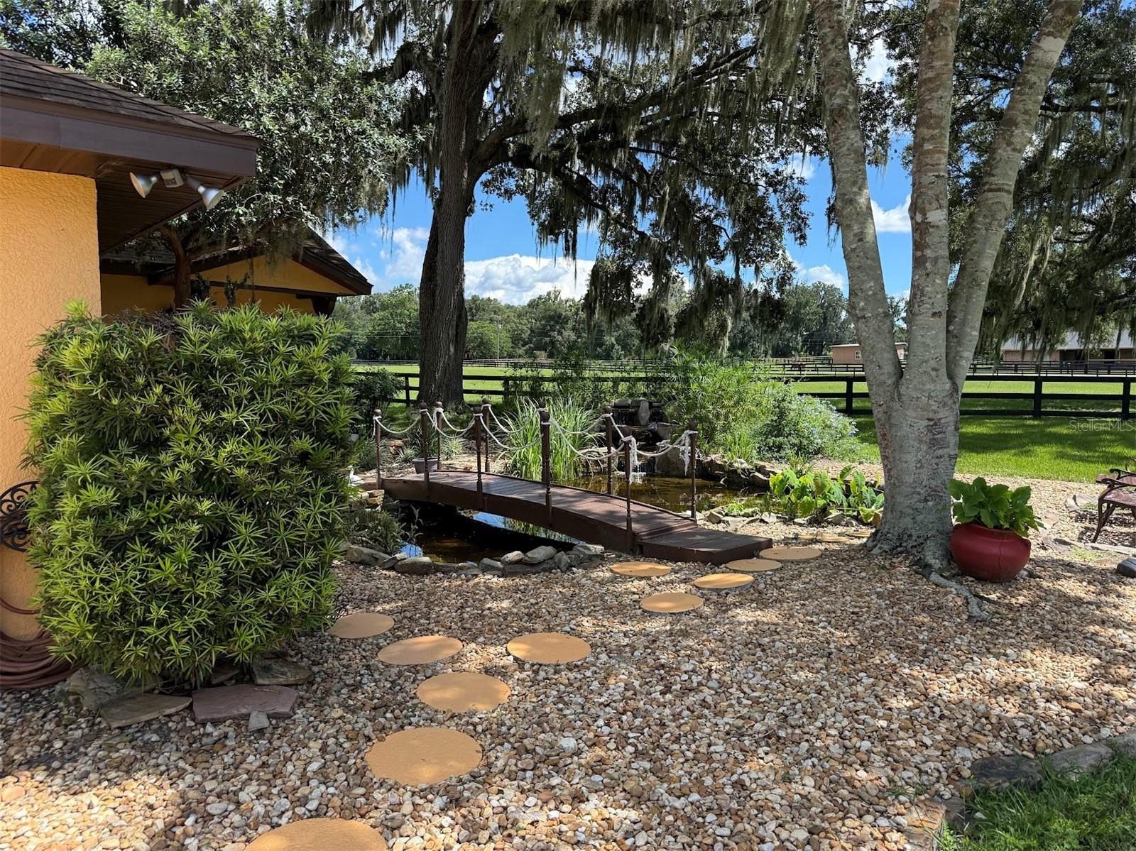 8550 NW 136TH AVENUE ROAD