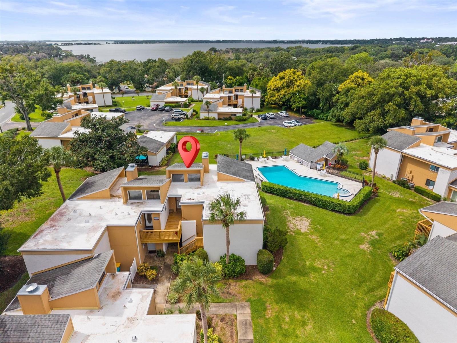 BUNKER HILLS INC - Residential Lease