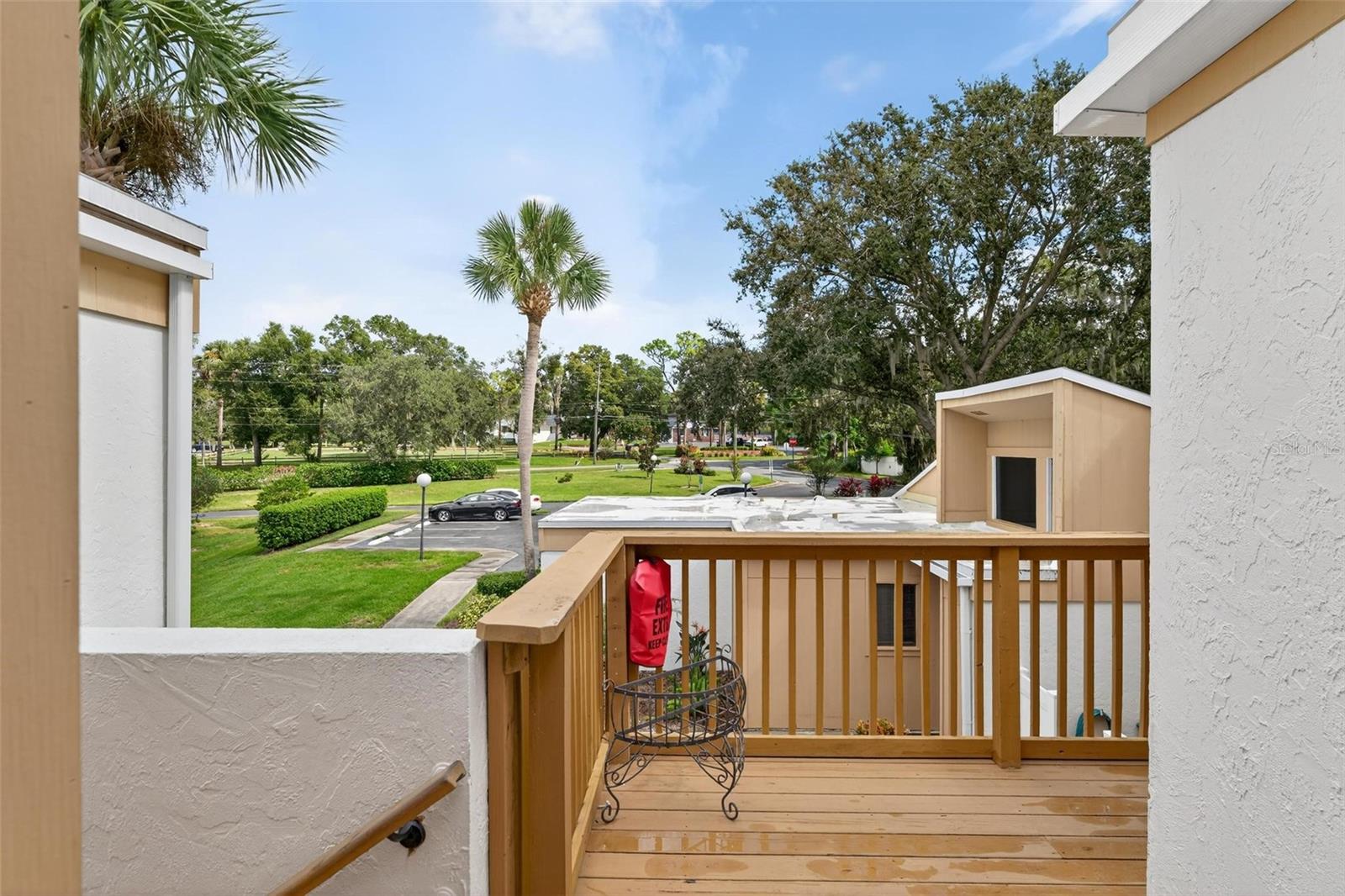 BUNKER HILLS INC - Residential Lease