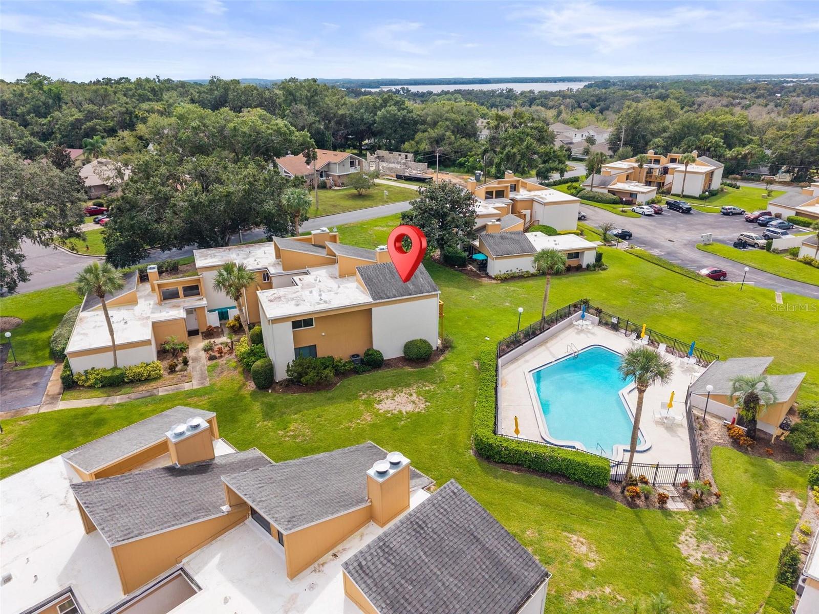 BUNKER HILLS INC - Residential Lease