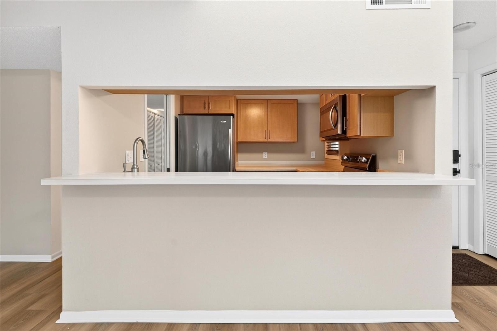 BUNKER HILLS INC - Residential Lease