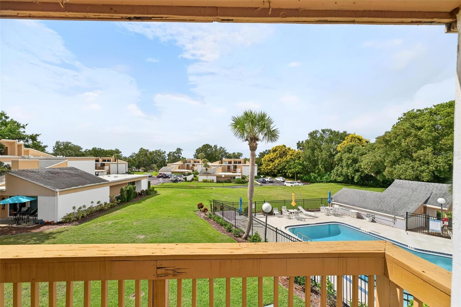 BUNKER HILLS INC - Residential Lease