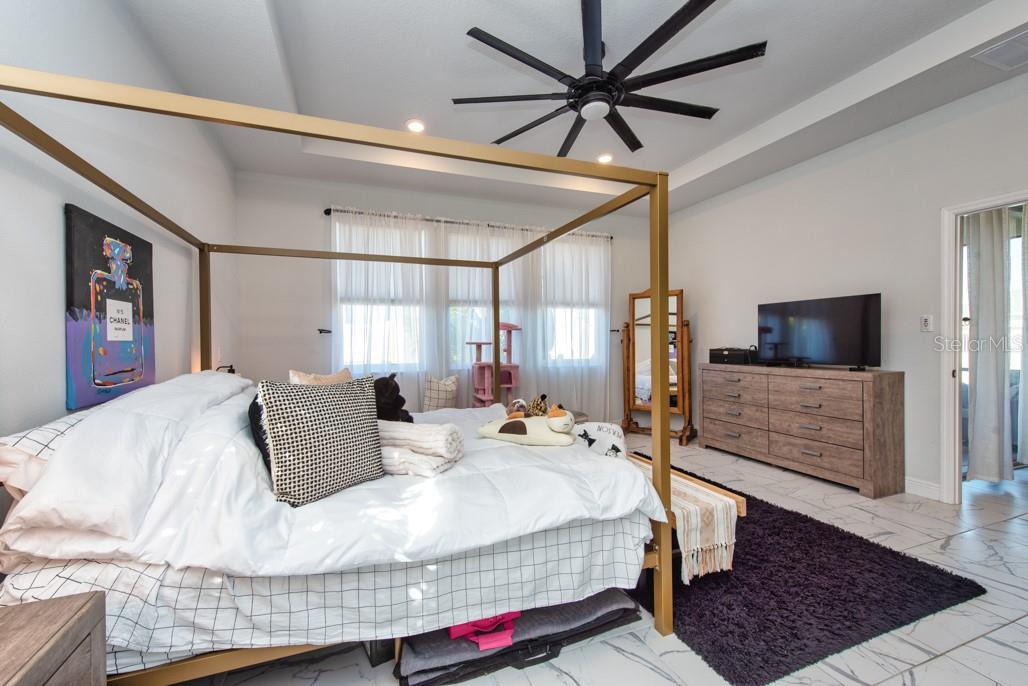 RIVER BEND VILLAGE - Residential