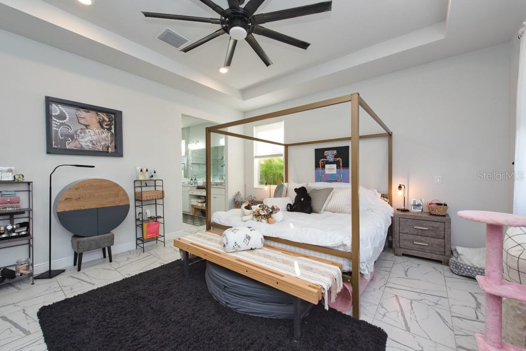 RIVER BEND VILLAGE - Residential