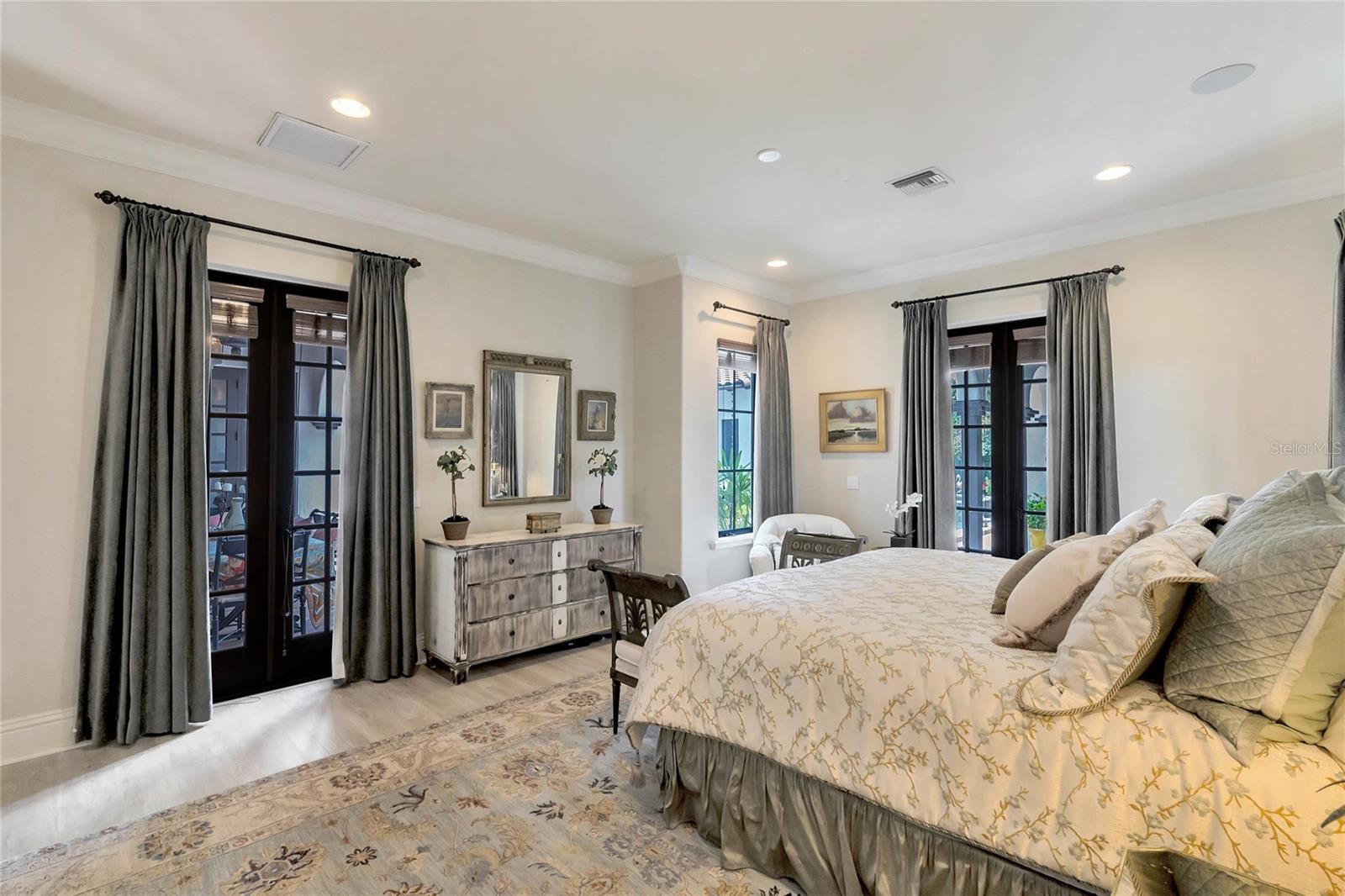 COMSTOCK PARK - Residential