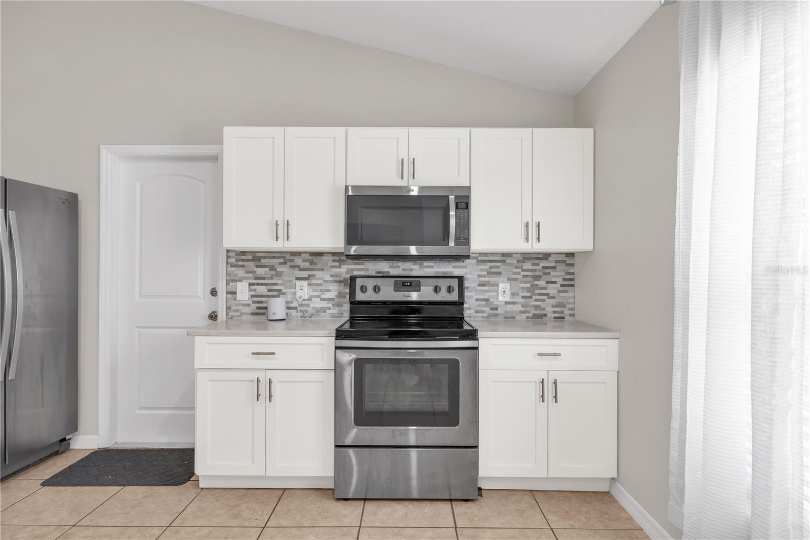 DELTONA LAKES UNIT 32 - Residential