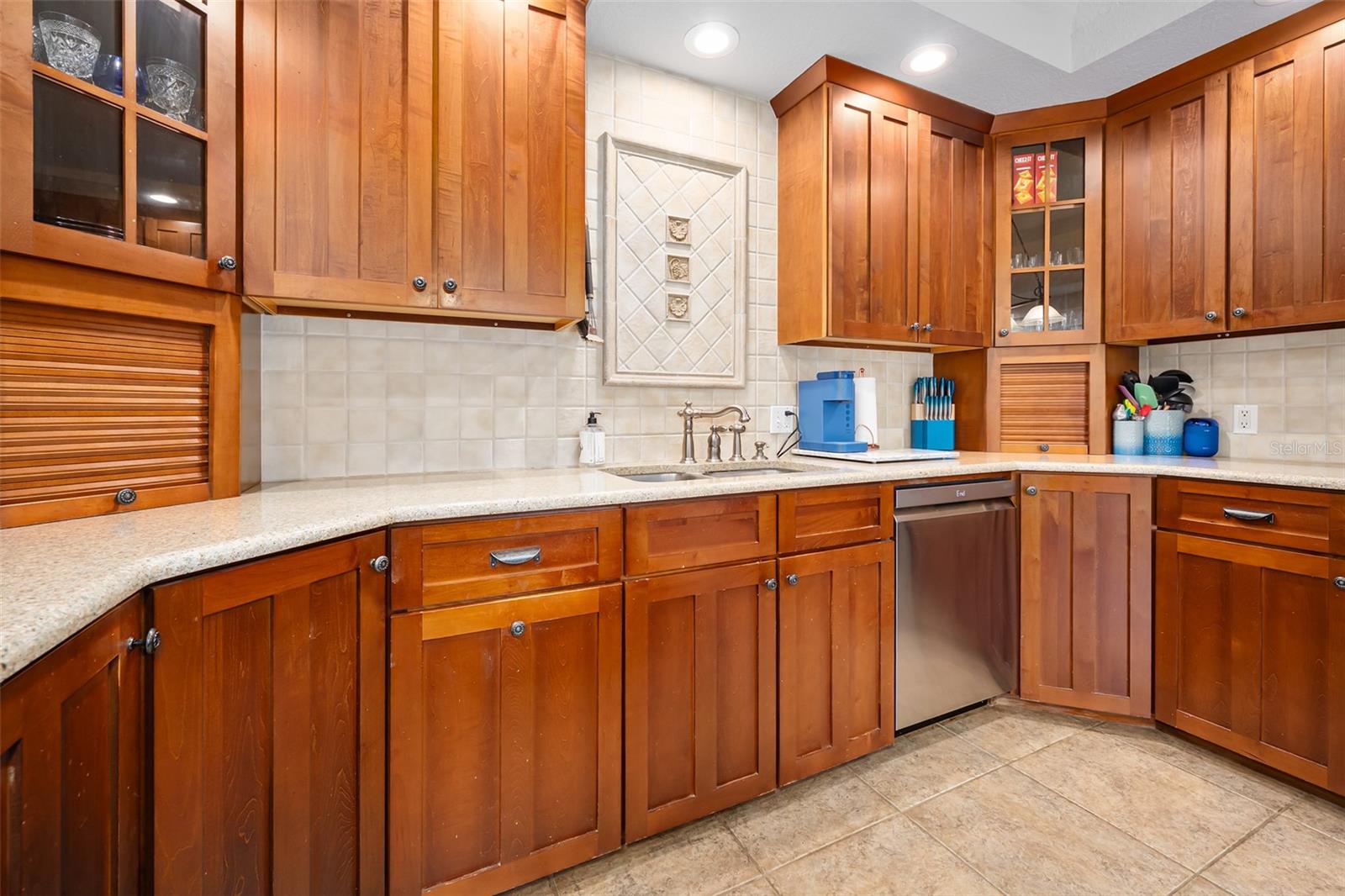 HICKORY LANE - Residential