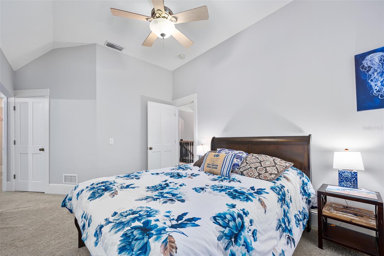 HICKORY LANE - Residential