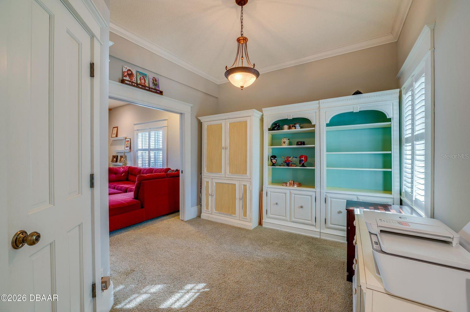 HICKORY LANE - Residential