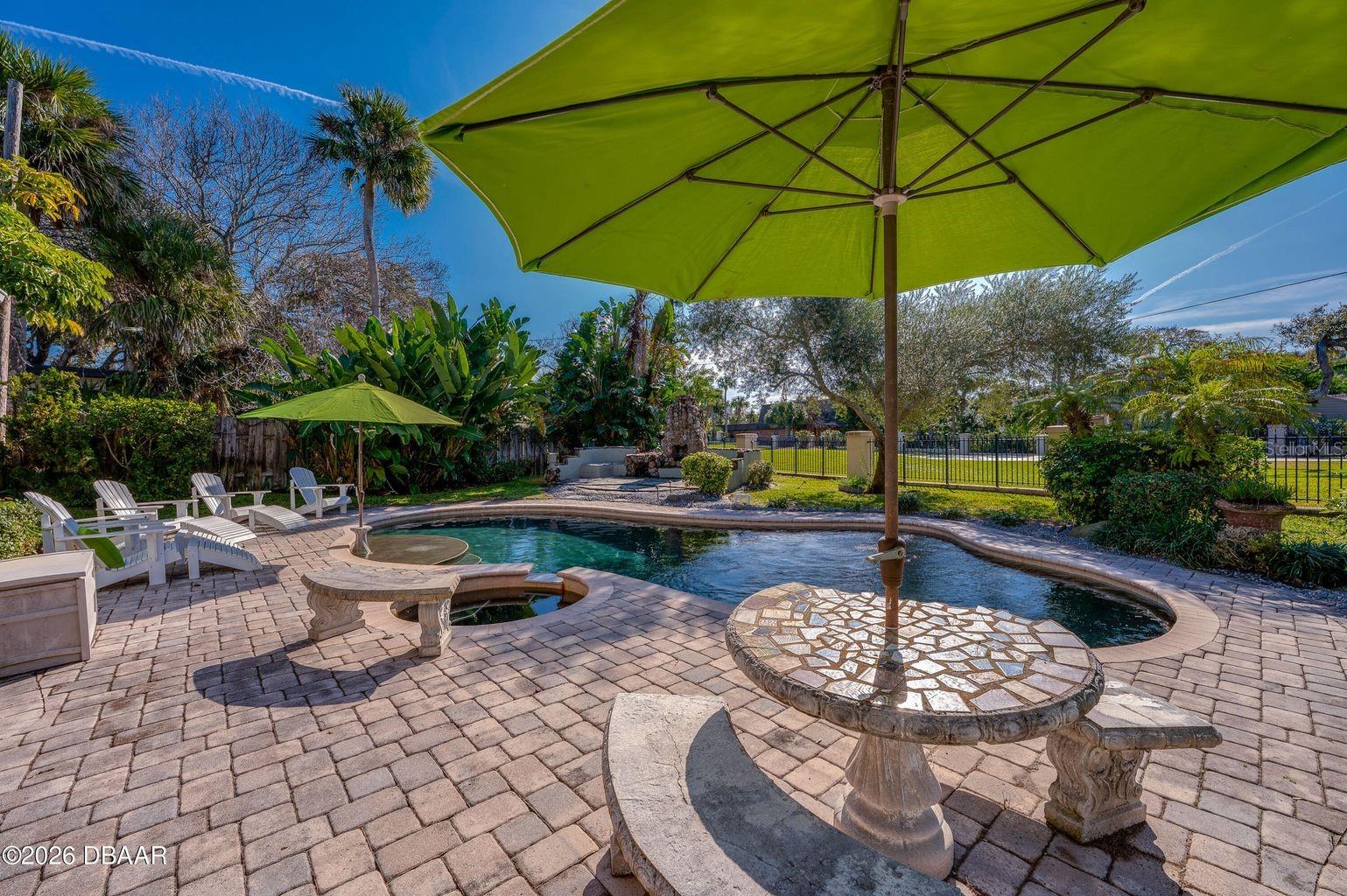 HICKORY LANE - Residential