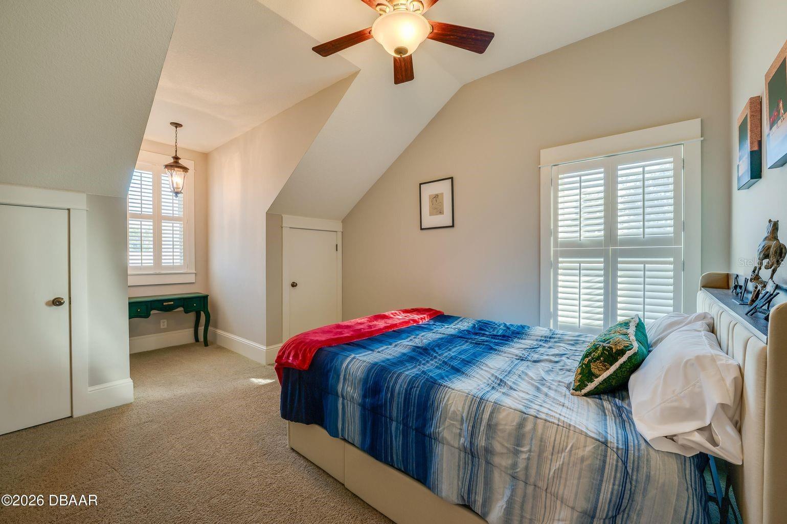 HICKORY LANE - Residential