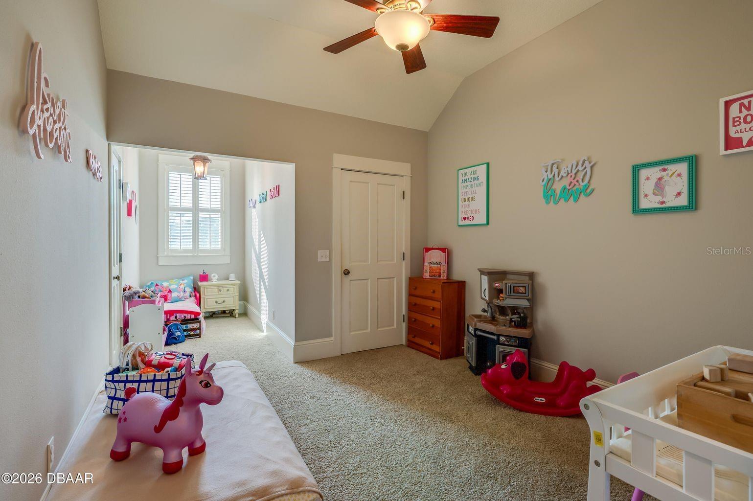 HICKORY LANE - Residential