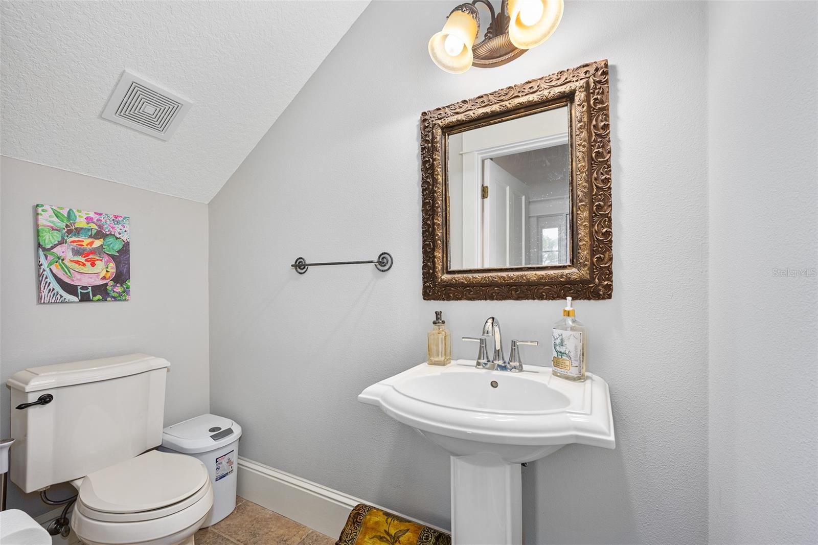 HICKORY LANE - Residential