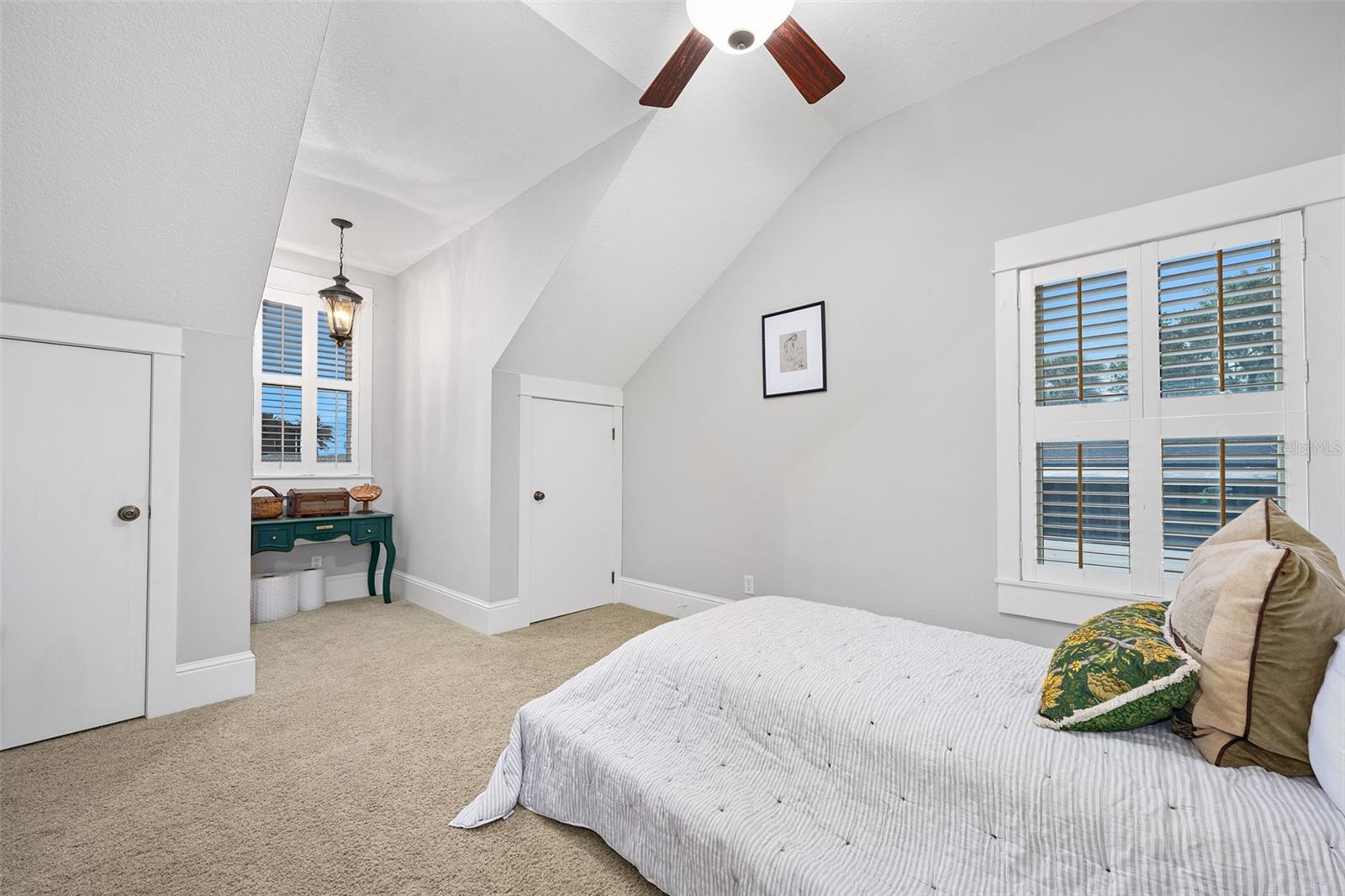 HICKORY LANE - Residential