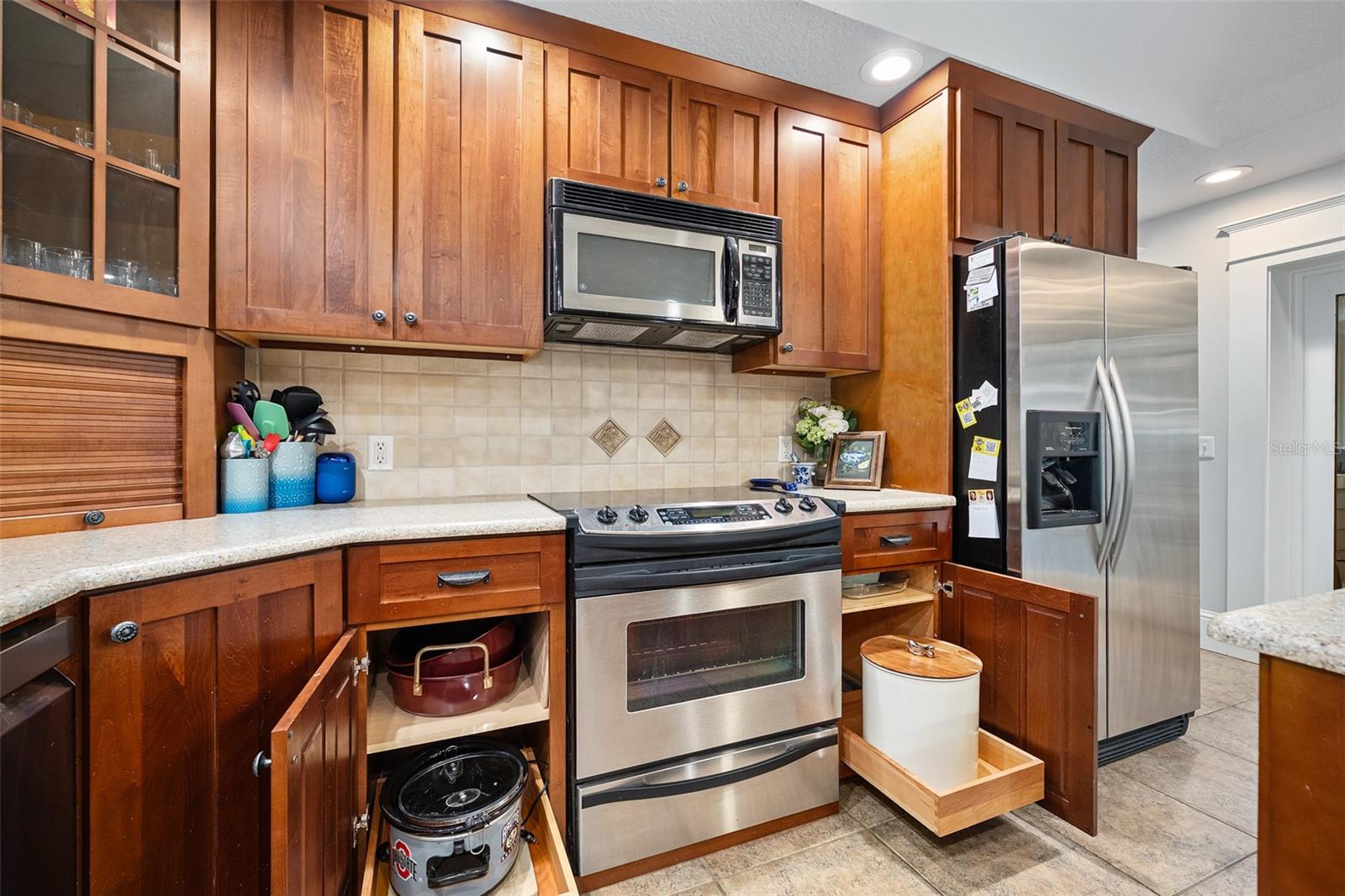 HICKORY LANE - Residential