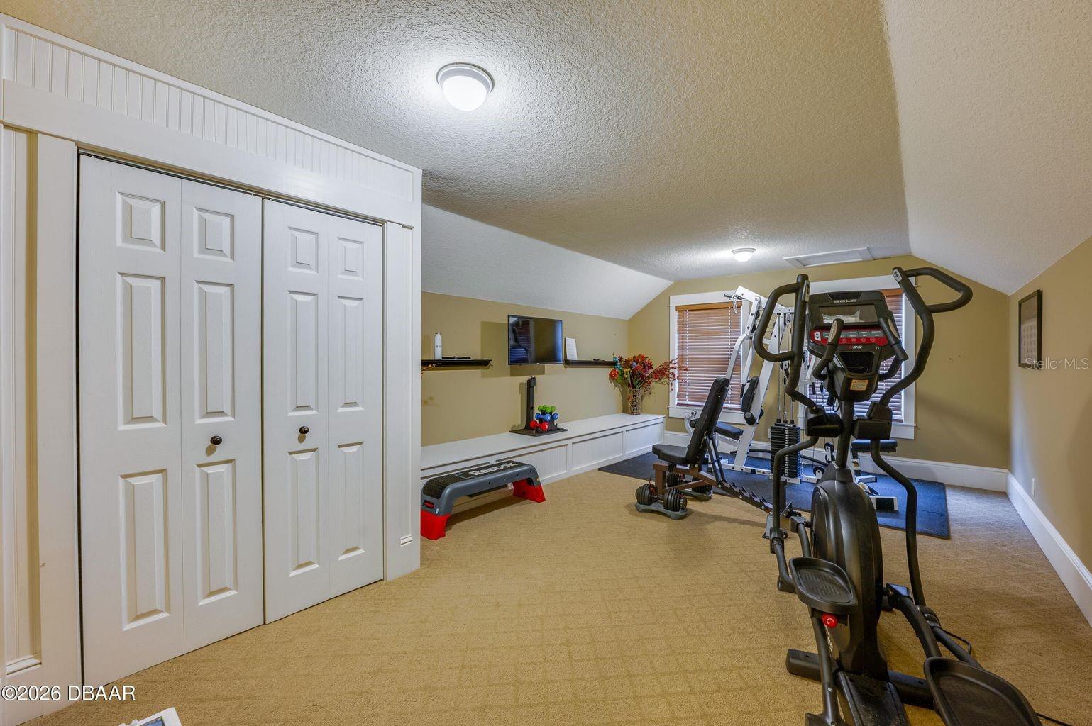 HICKORY LANE - Residential