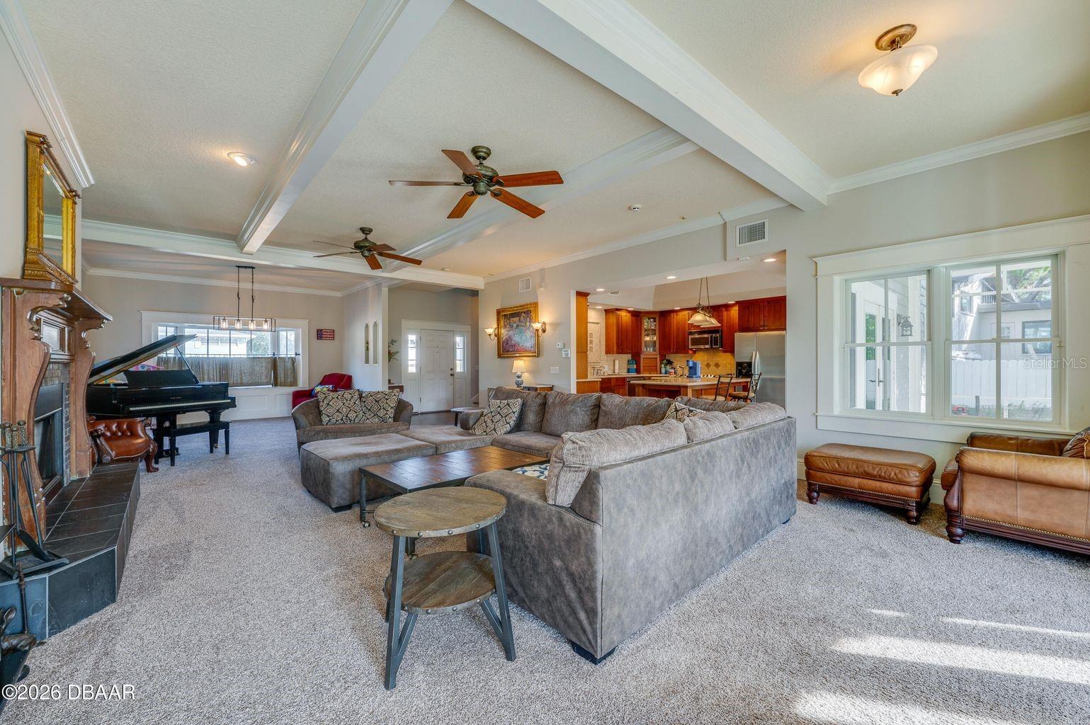 HICKORY LANE - Residential