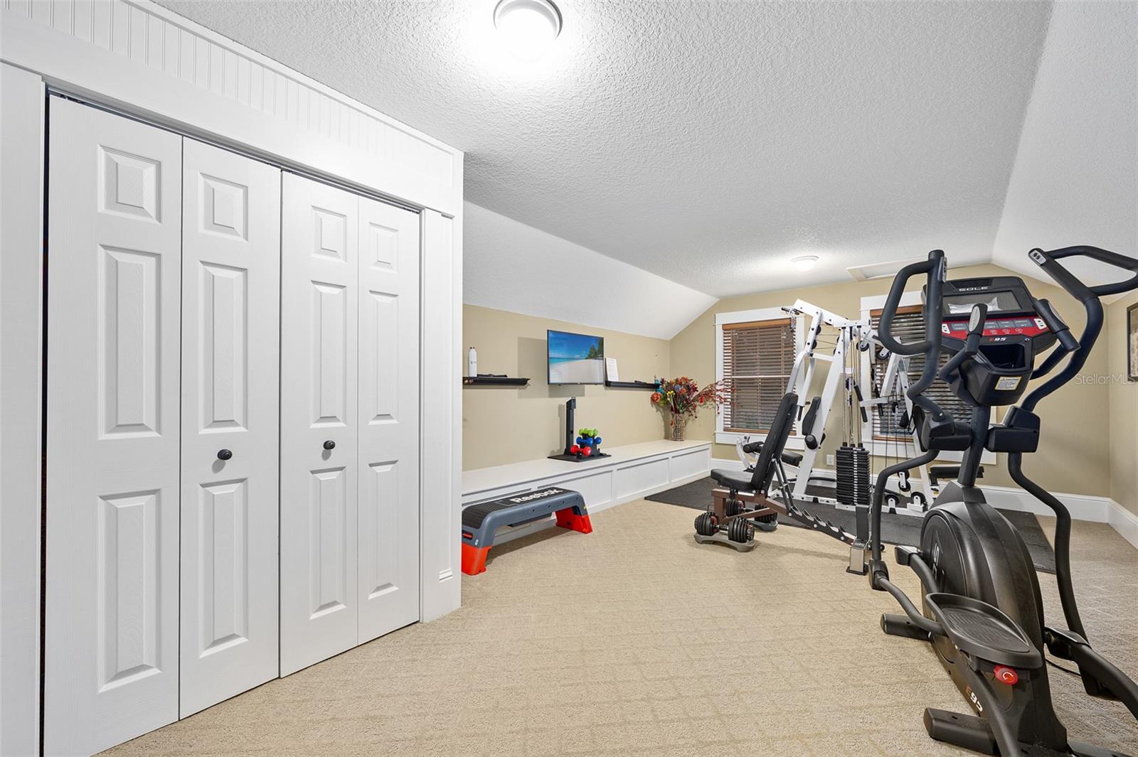 HICKORY LANE - Residential
