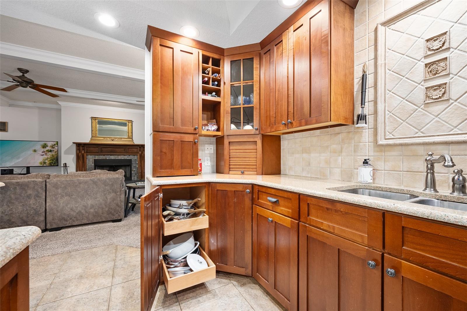 HICKORY LANE - Residential