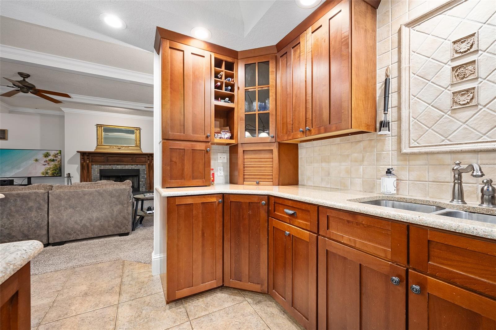 HICKORY LANE - Residential